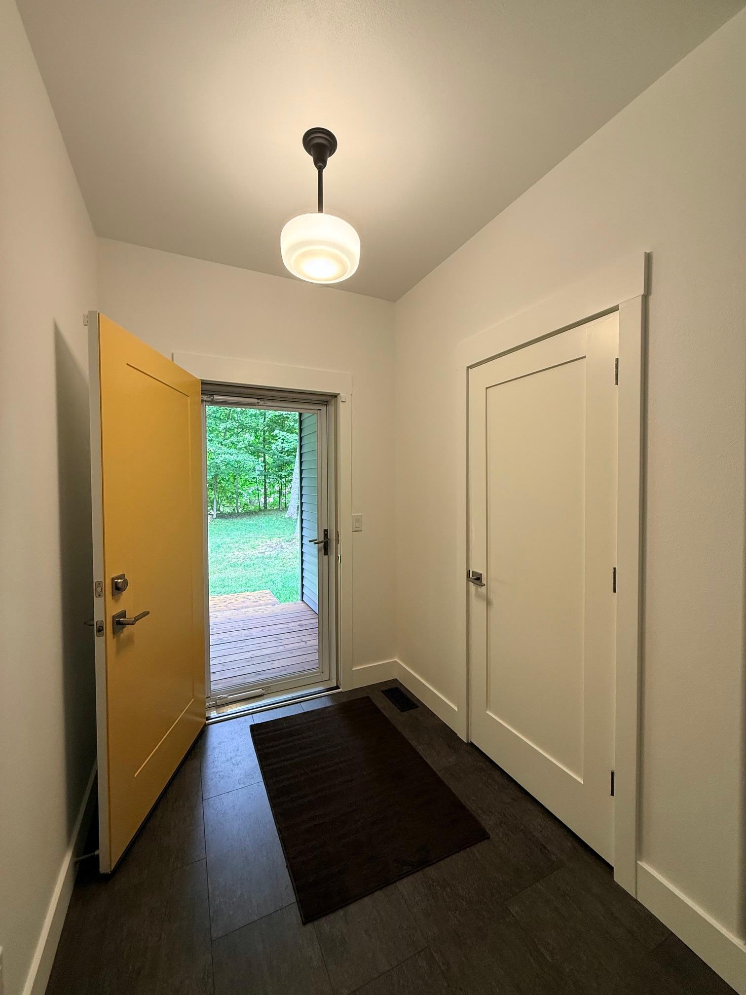 22811 Pearl Circle