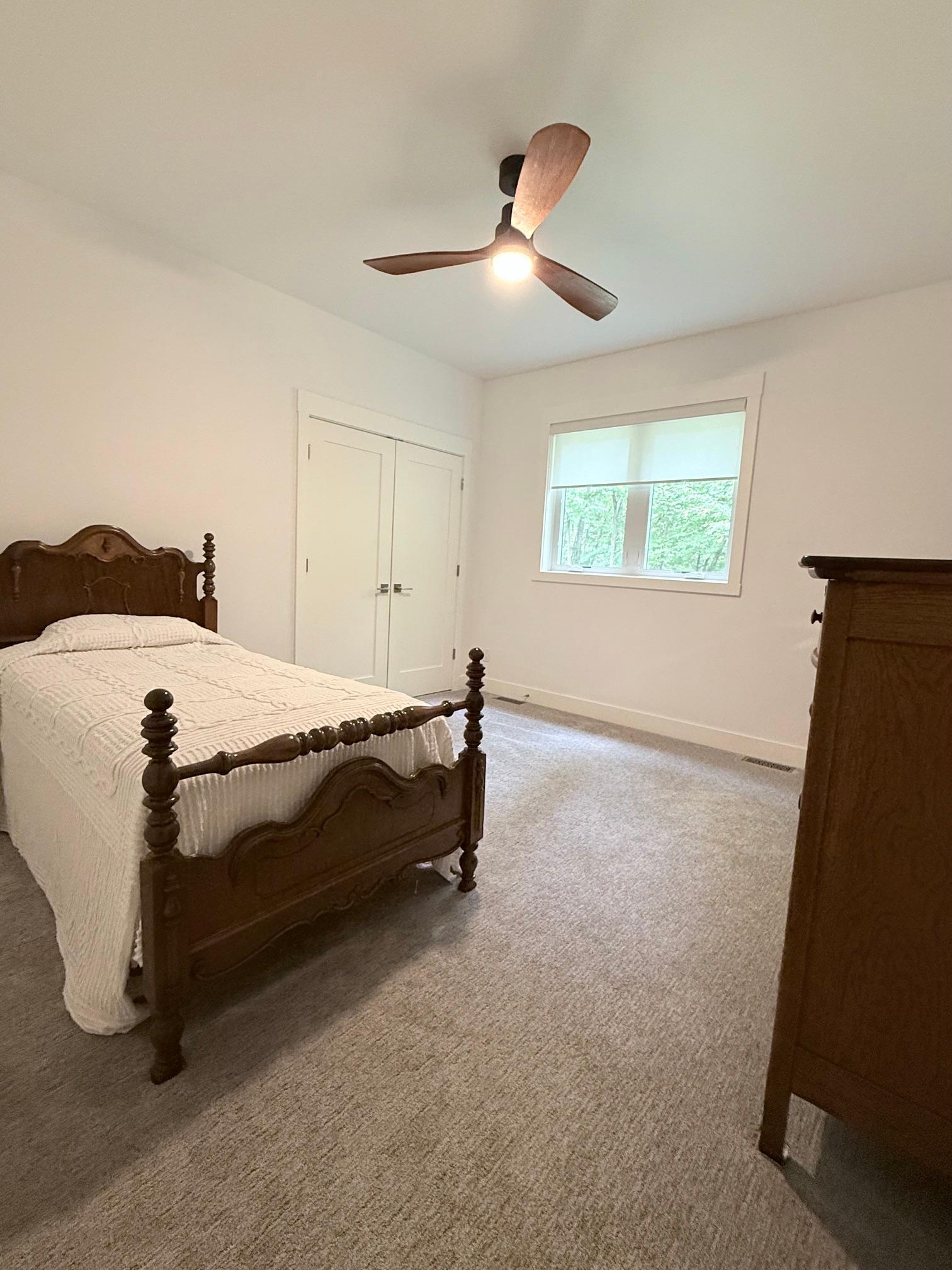 22811 Pearl Circle