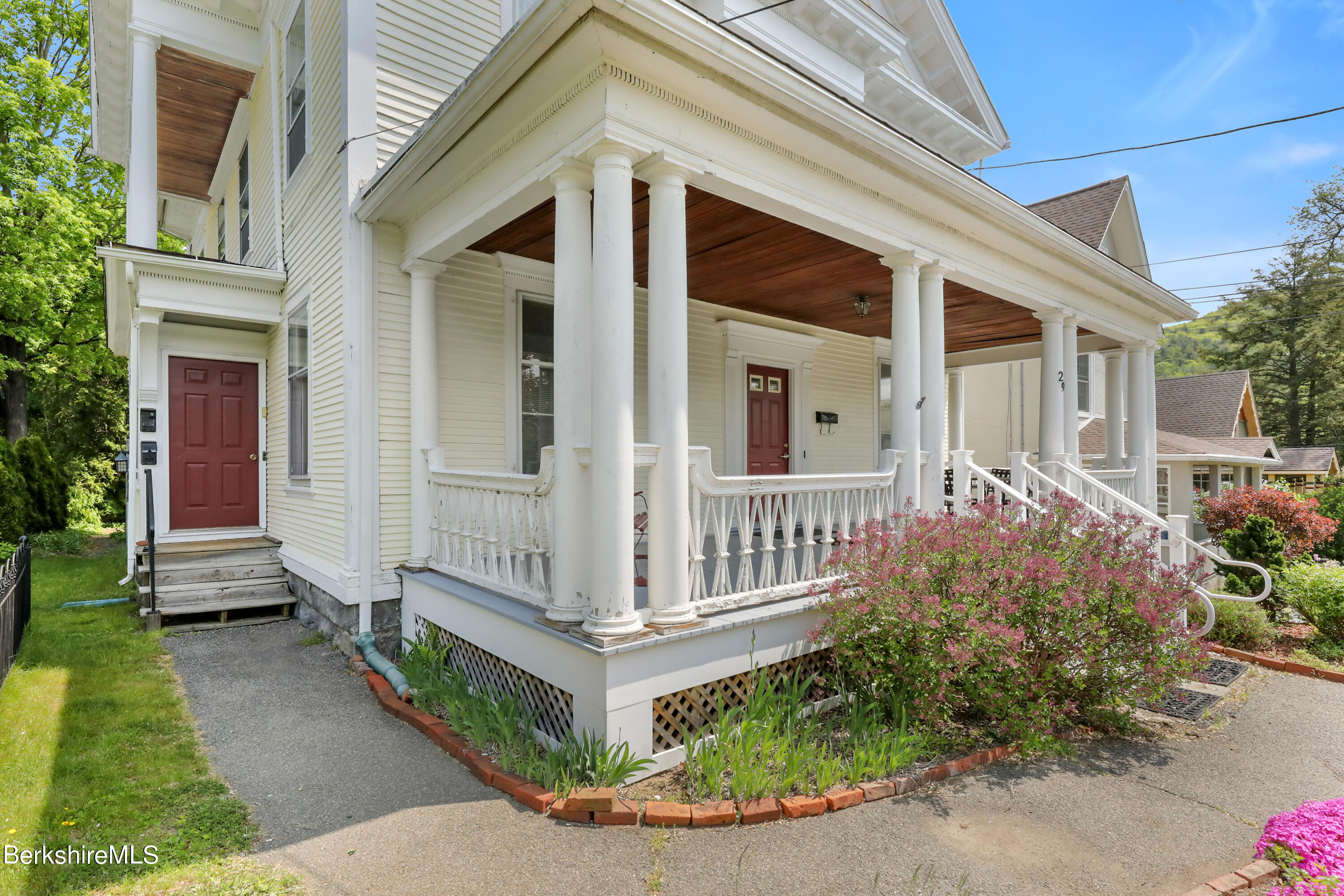 29 Church St
