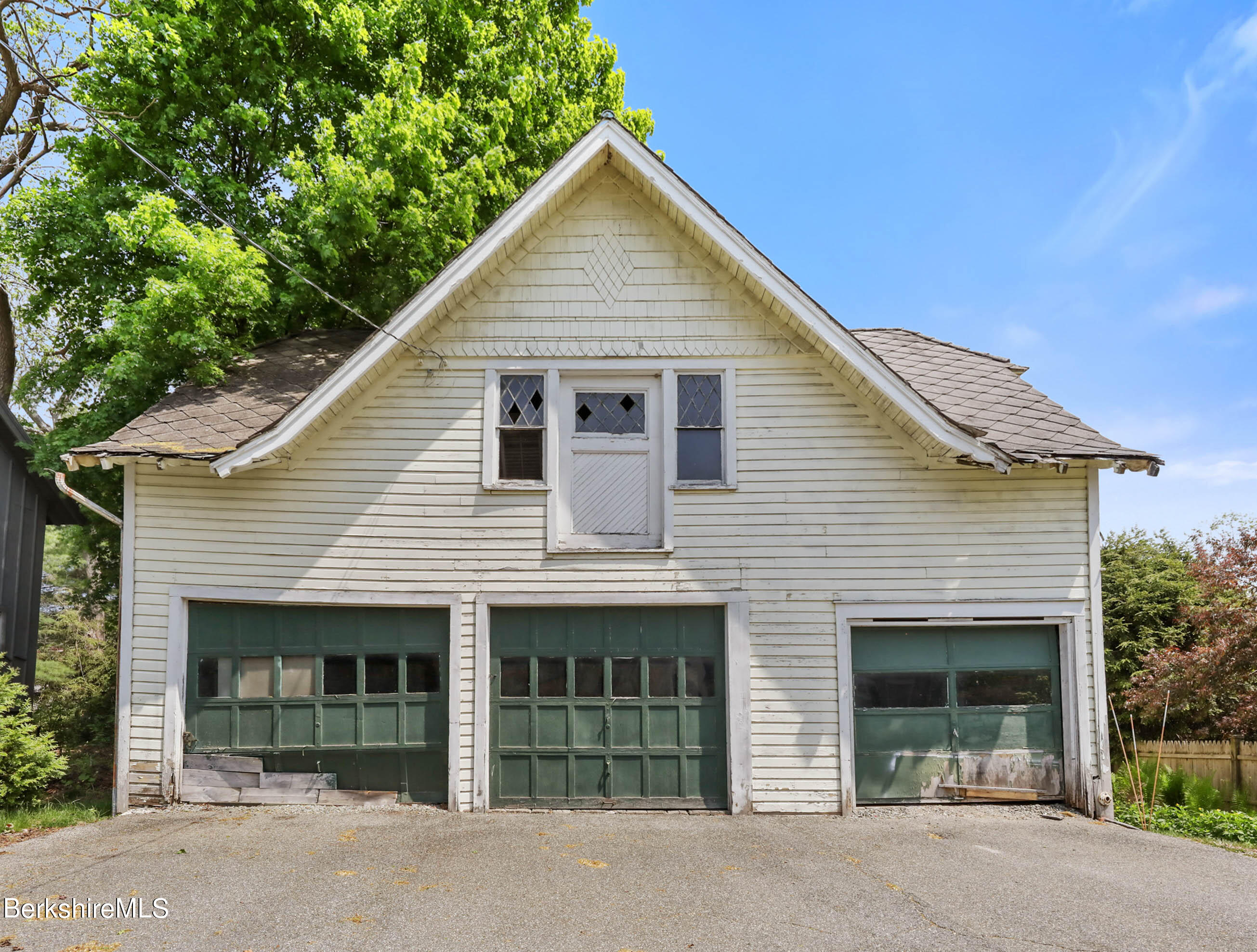 29 Church St