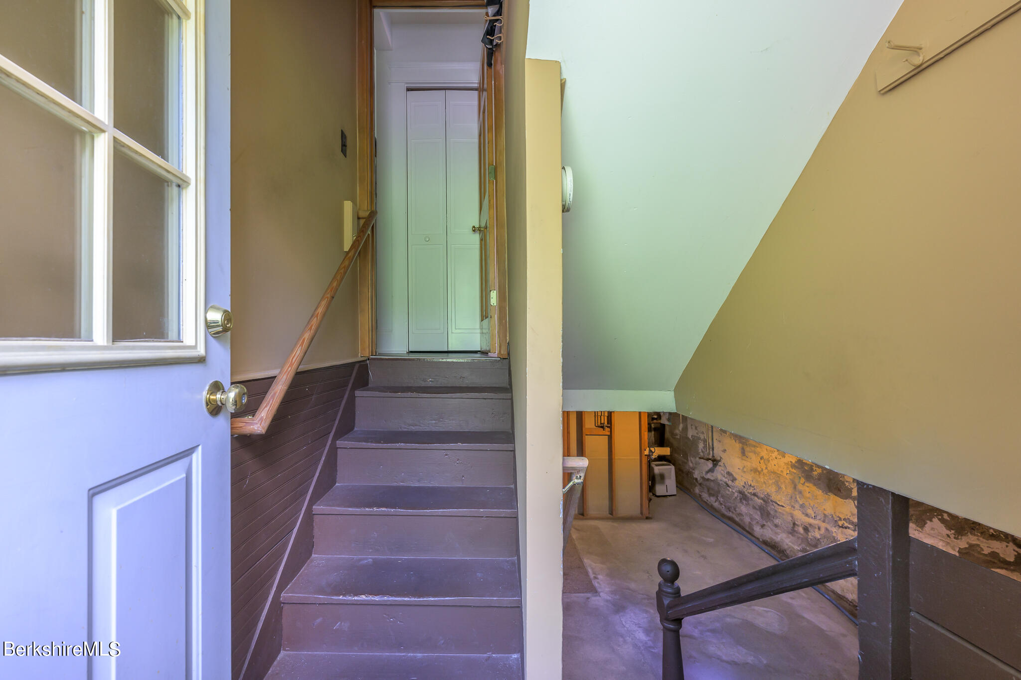 60 Cliffwood St
