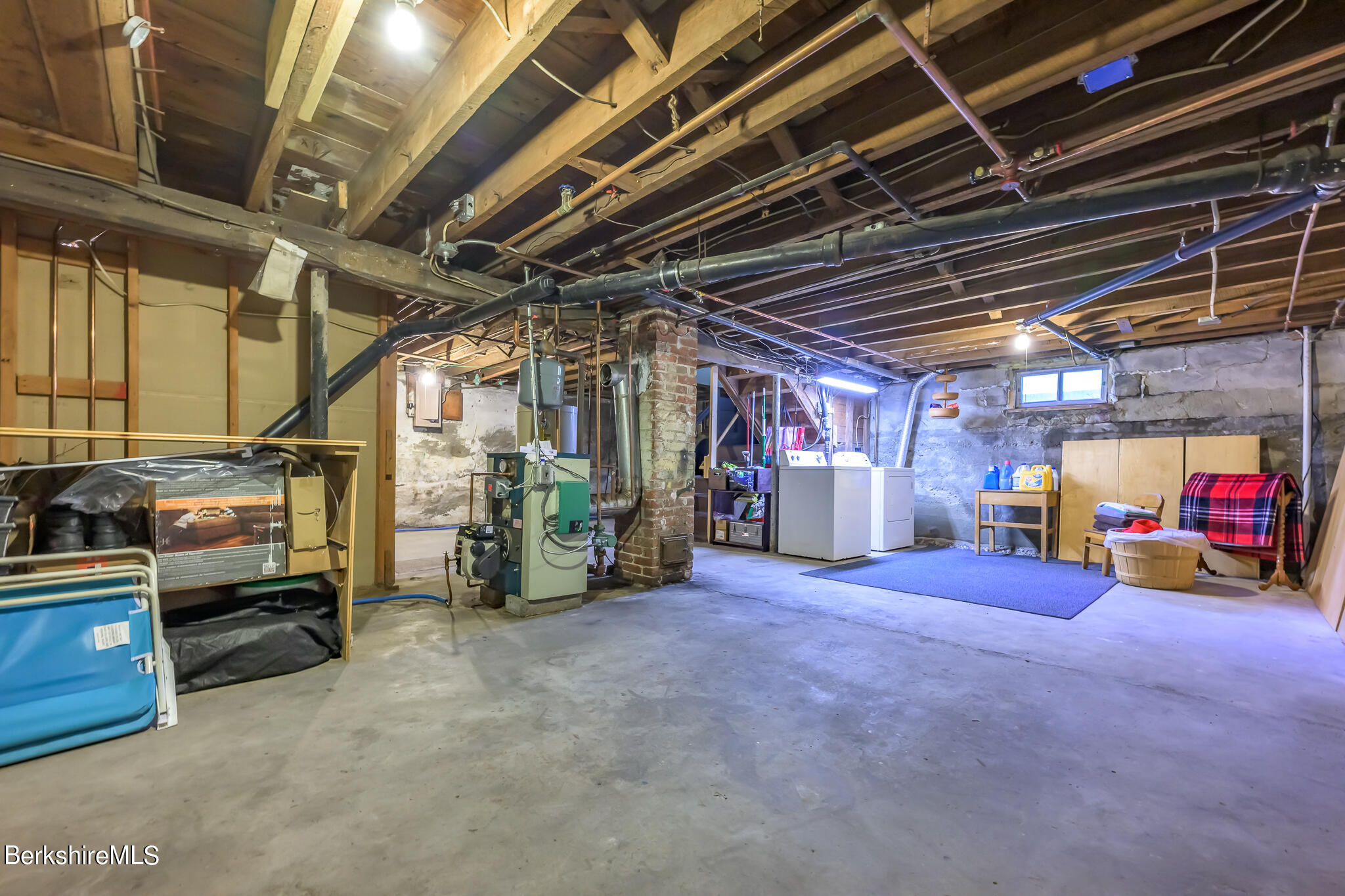 60 Cliffwood St