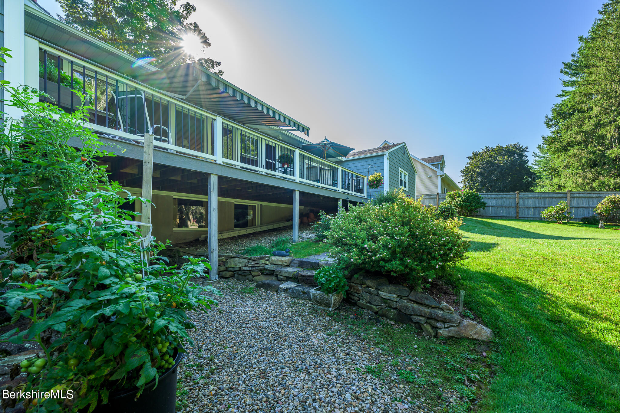 138 East New Lenox Rd