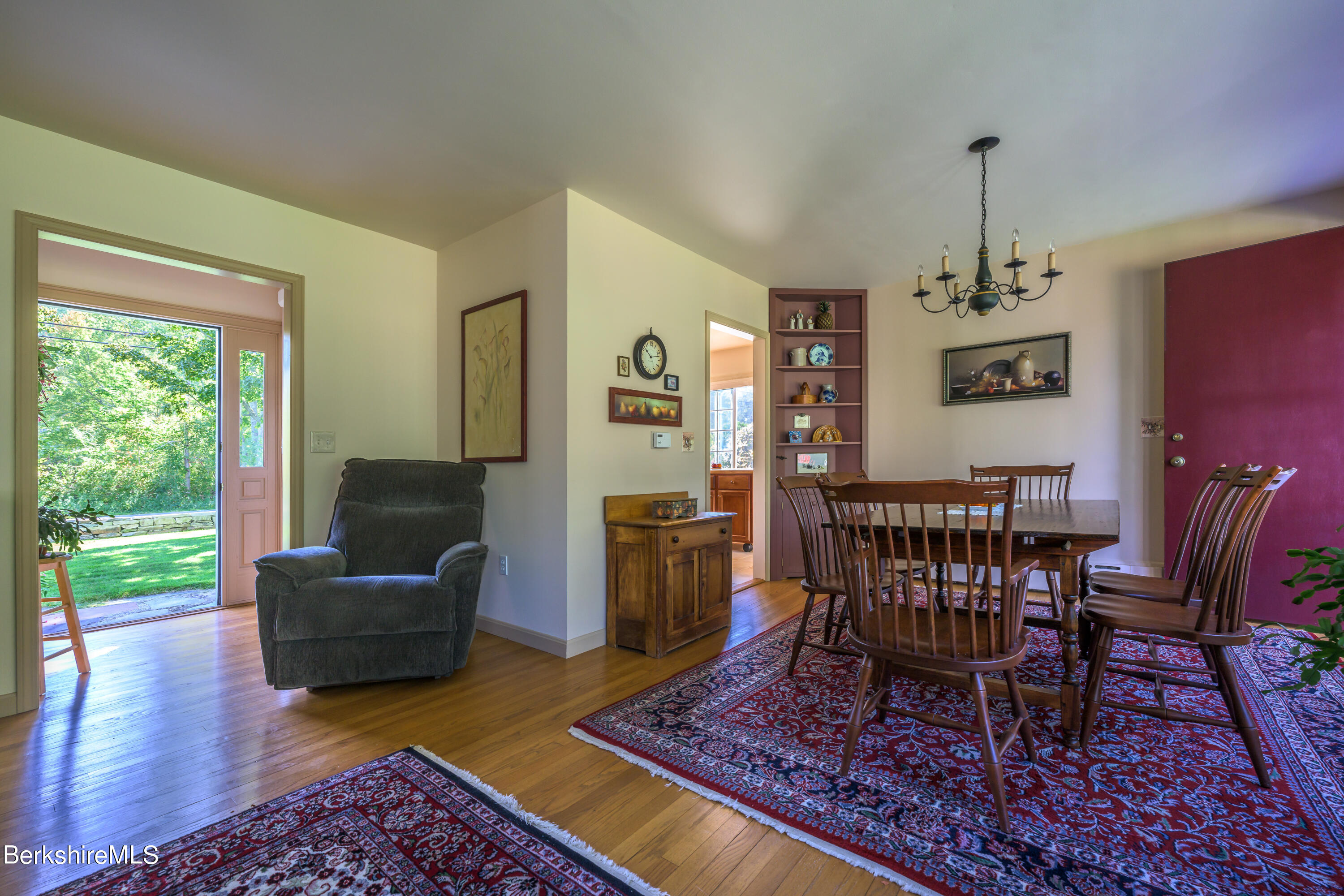 138 East New Lenox Rd