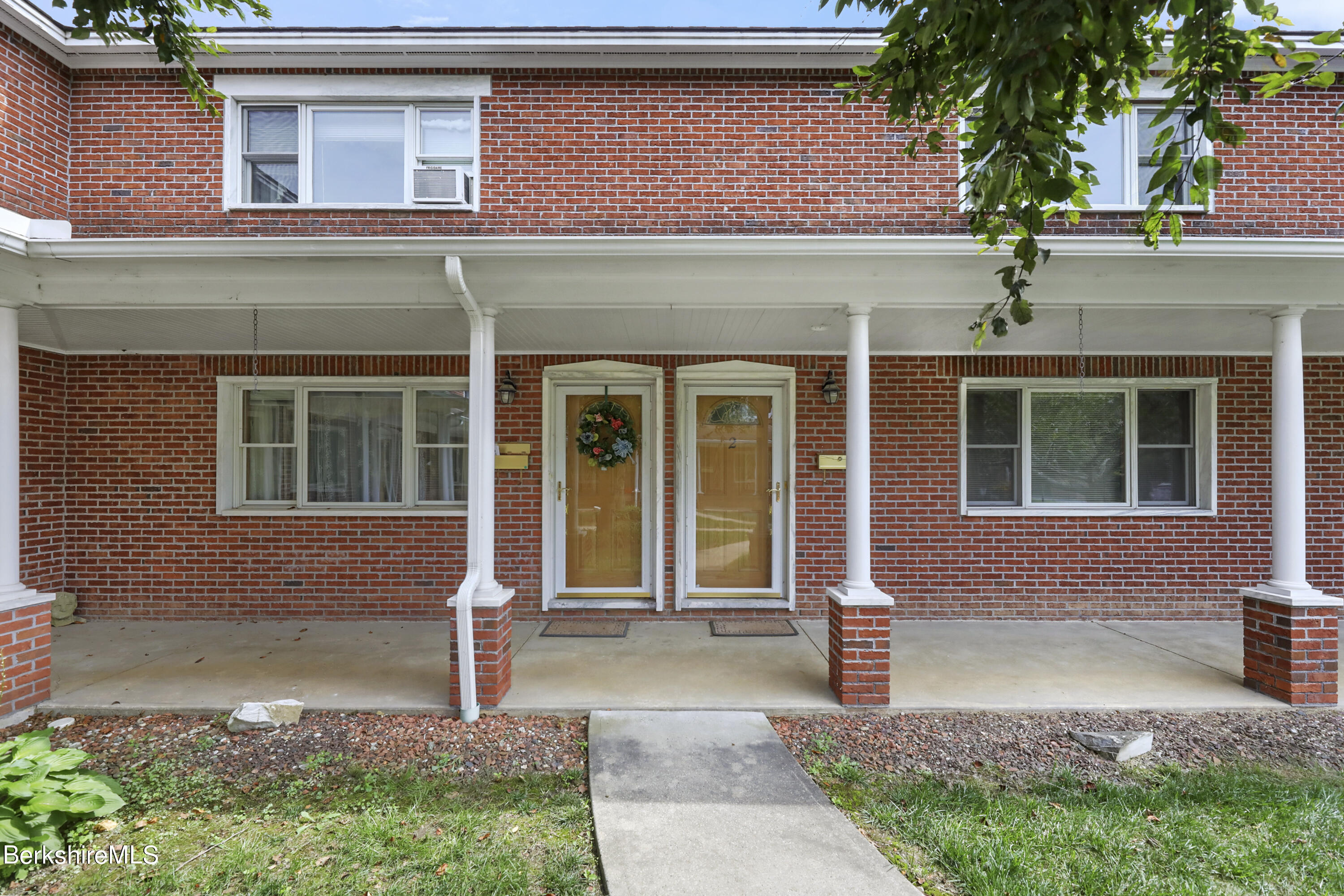 55 Marble St, 2