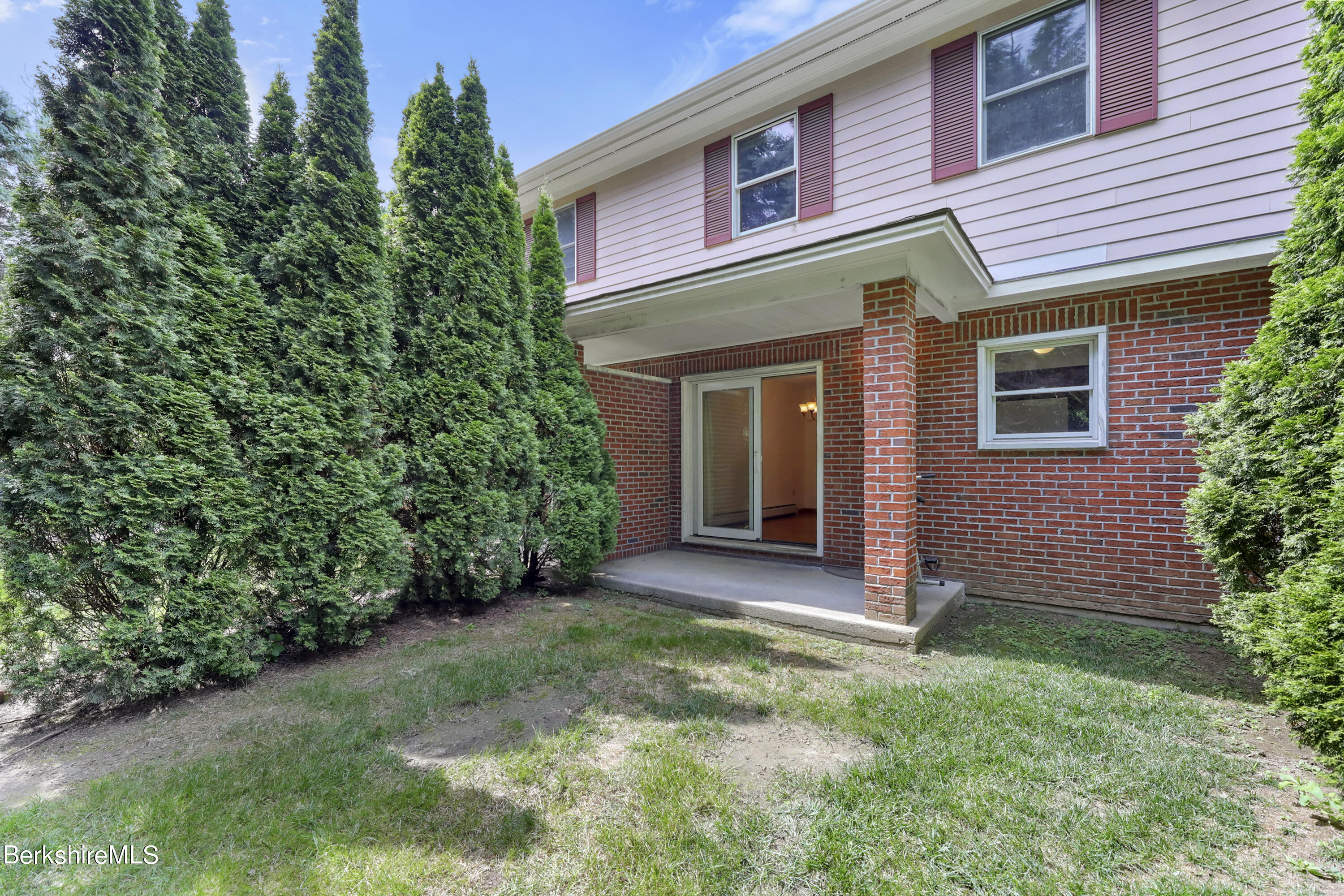 55 Marble St, 2