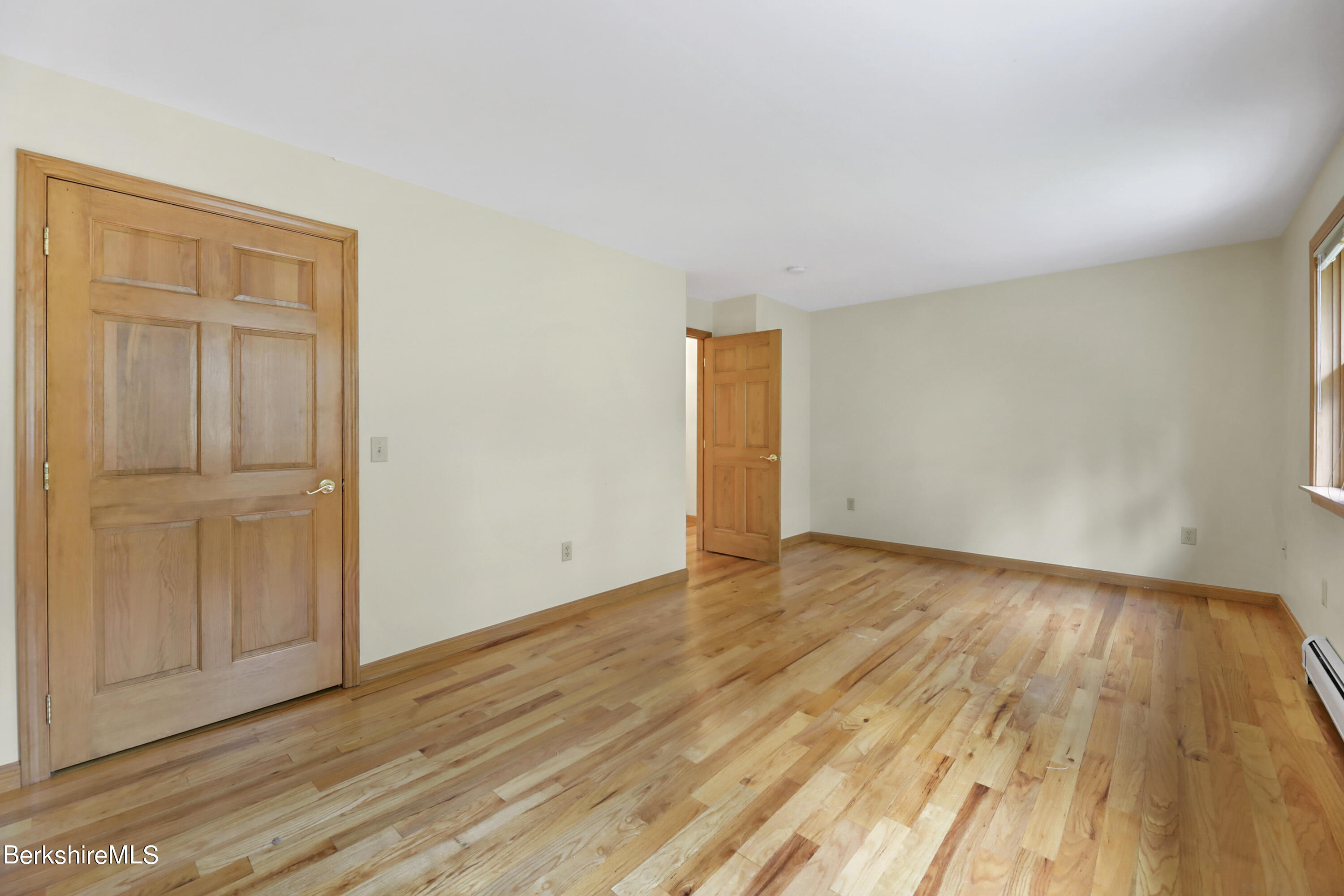 55 Marble St, 2