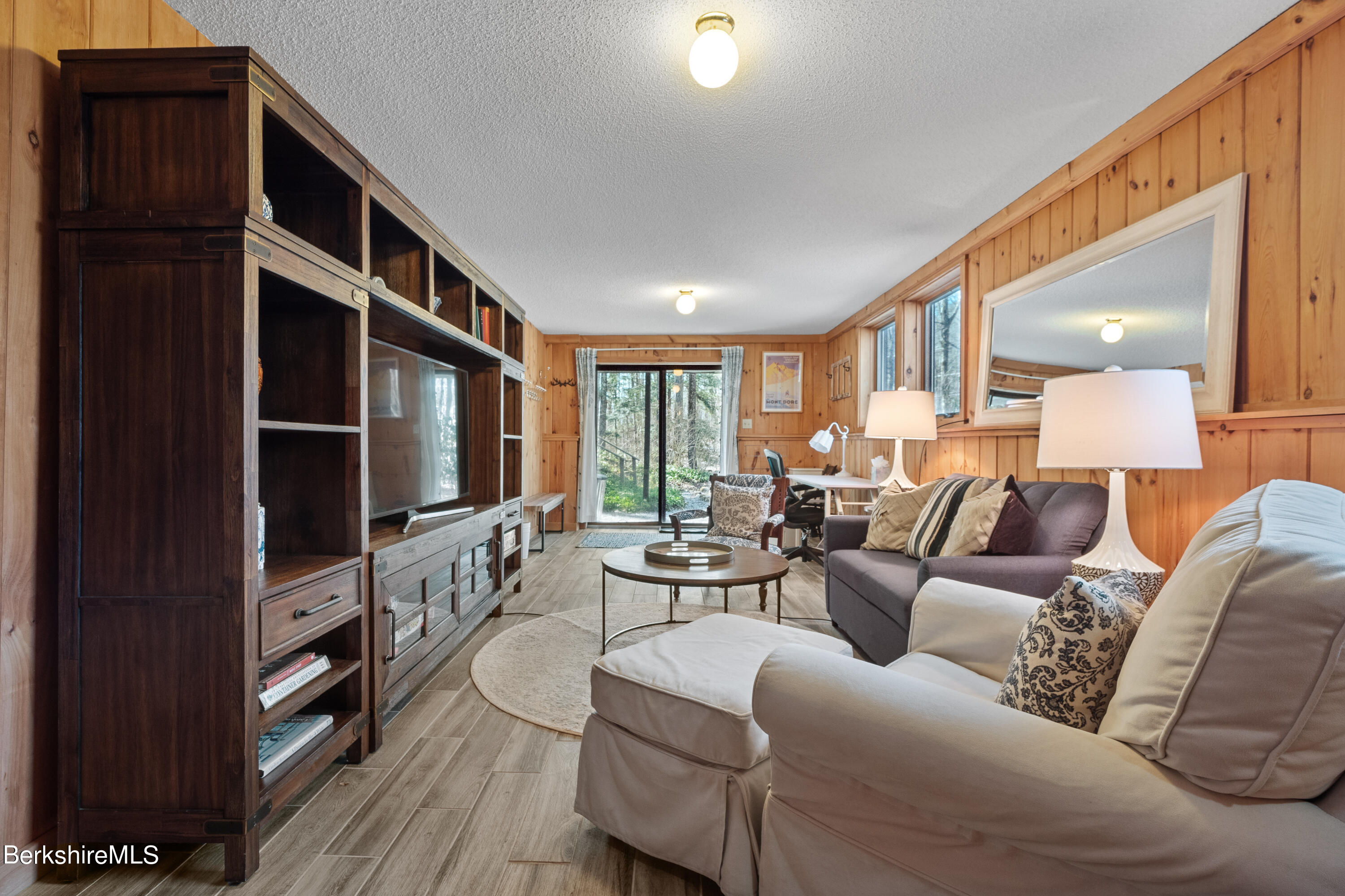 201 Judd Rd
