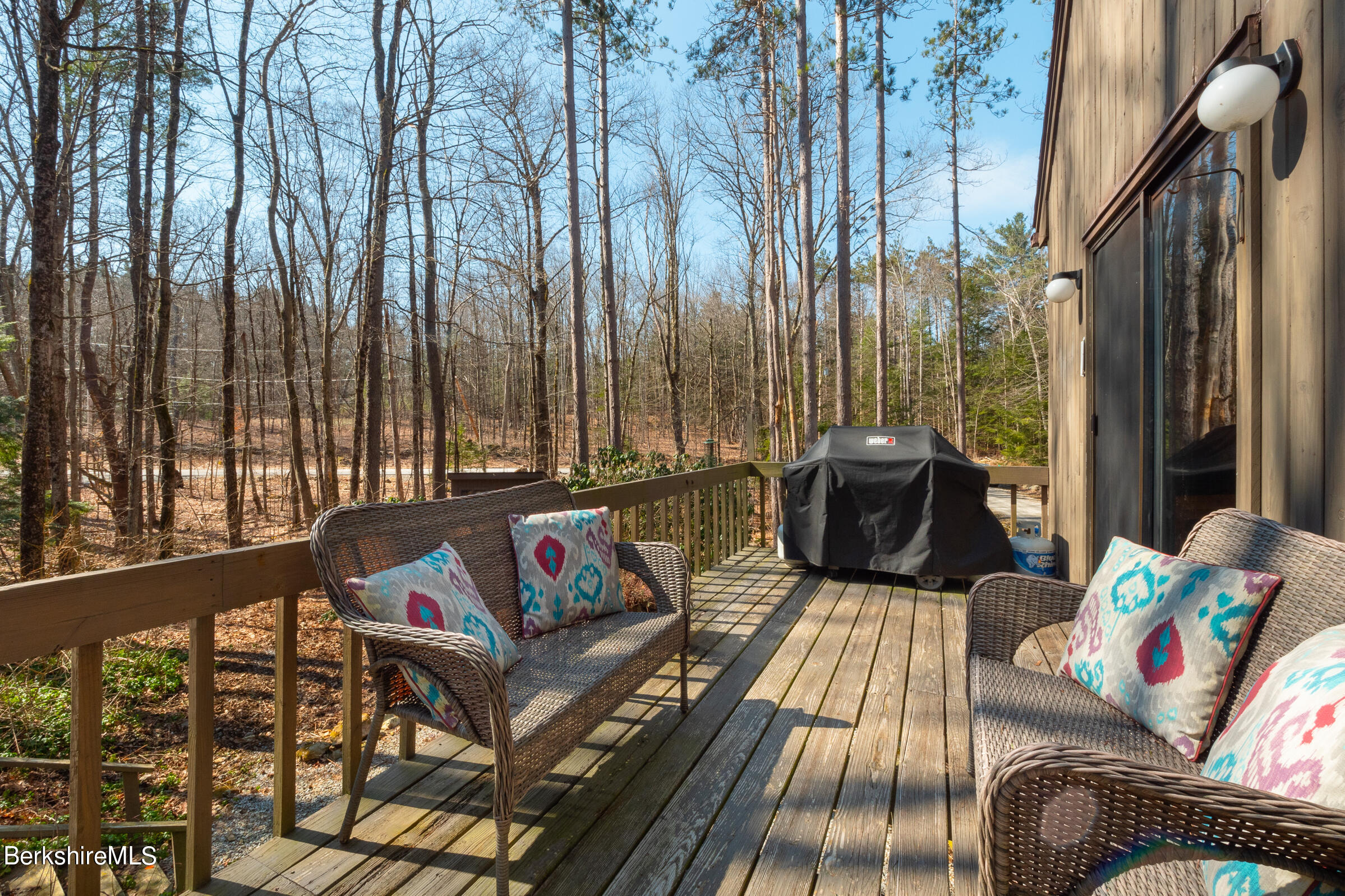 201 Judd Rd