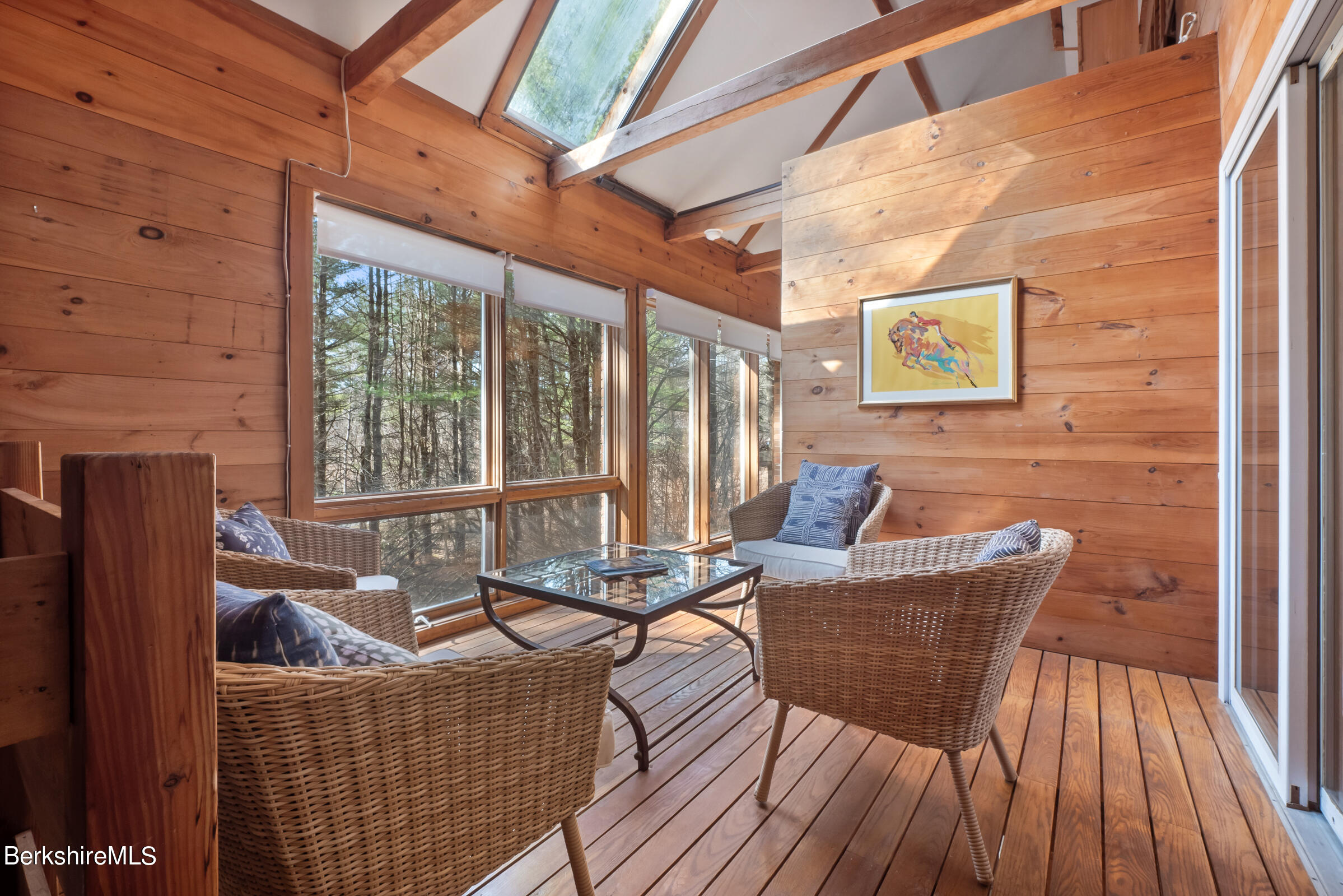 11 Pine Knoll Rd