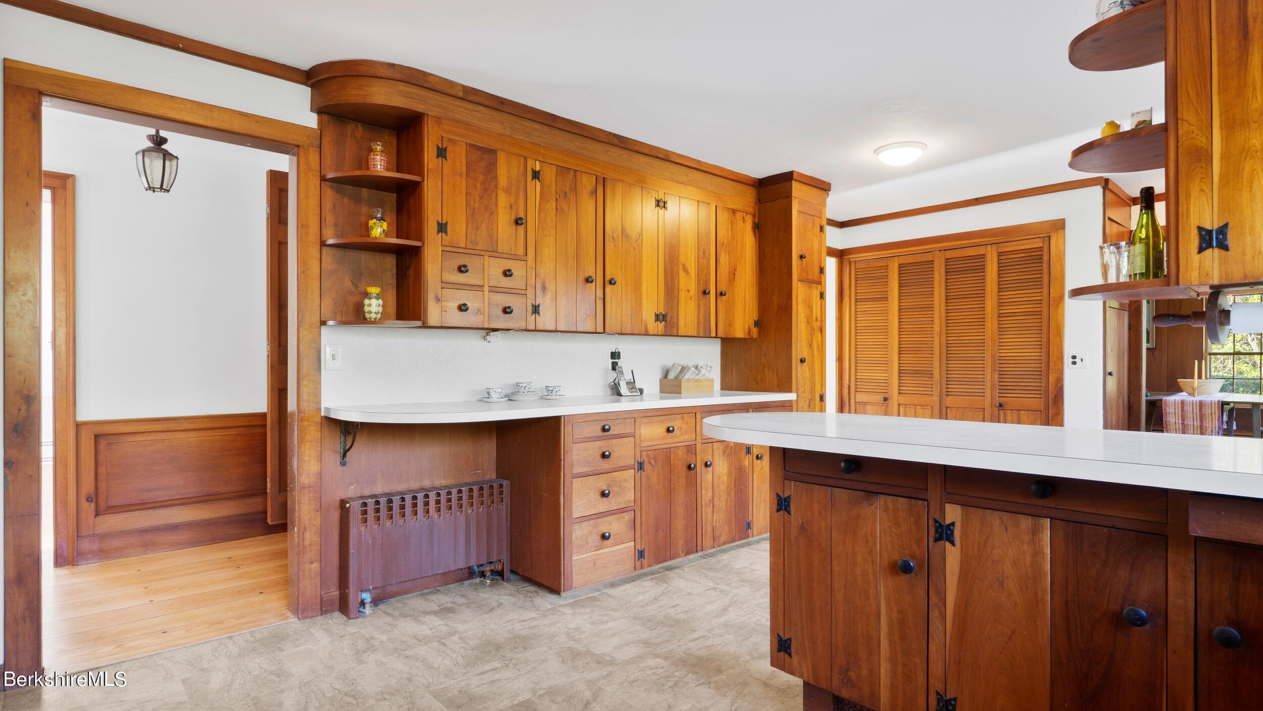 49 Bow Wow Rd