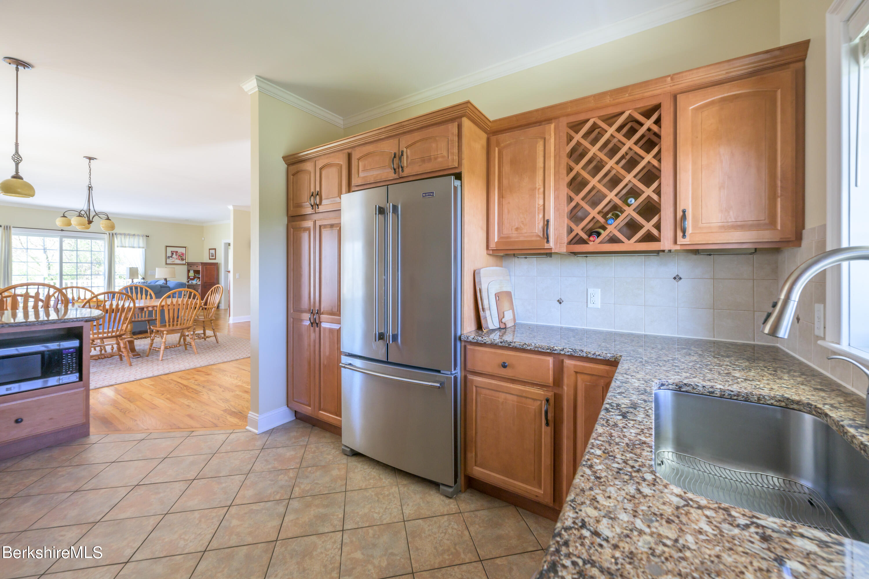 11 Cherry Hill Dr