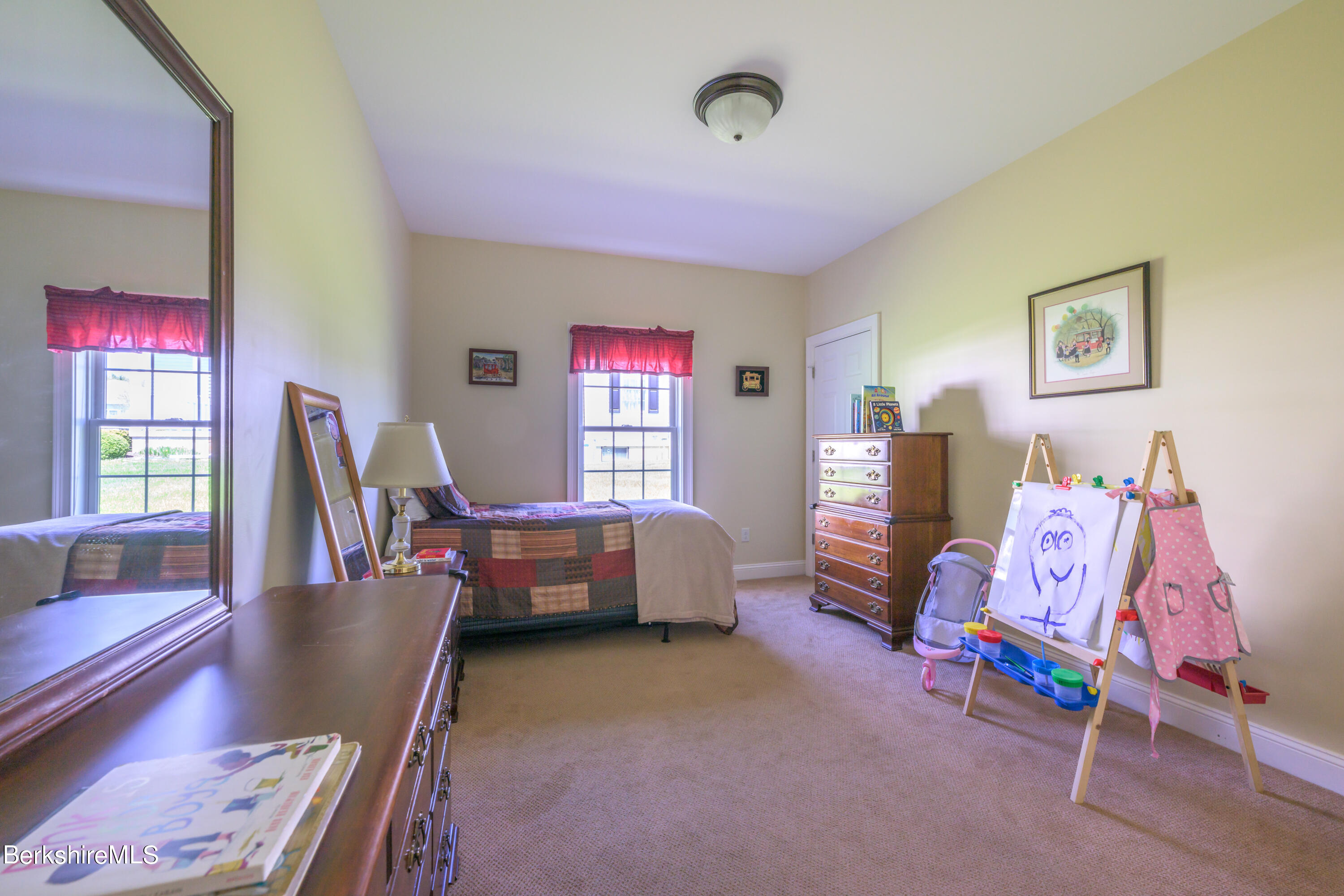 11 Cherry Hill Dr