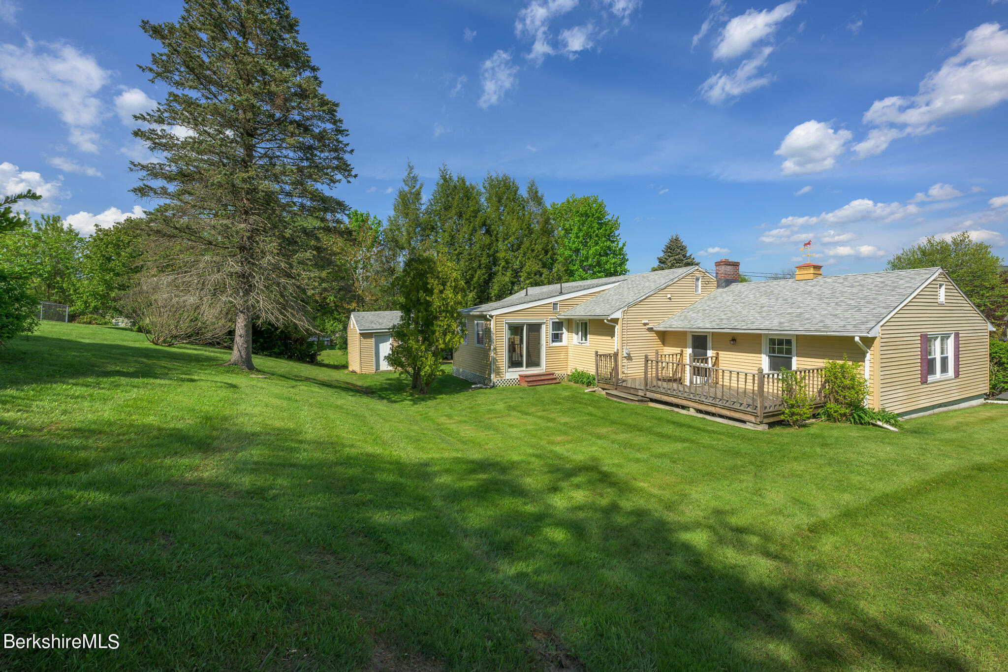 28 Darlene Ave
