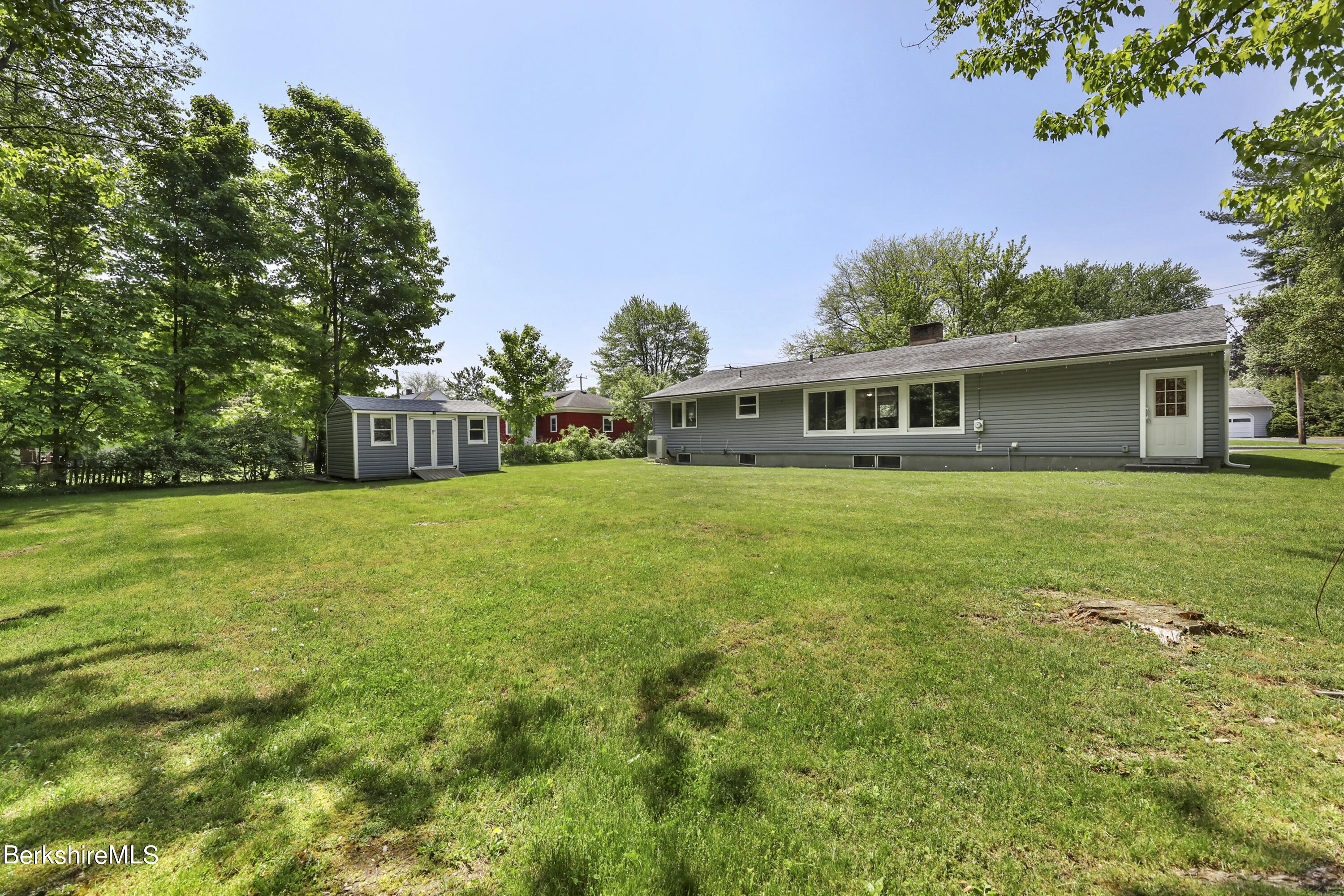 539 Elm St