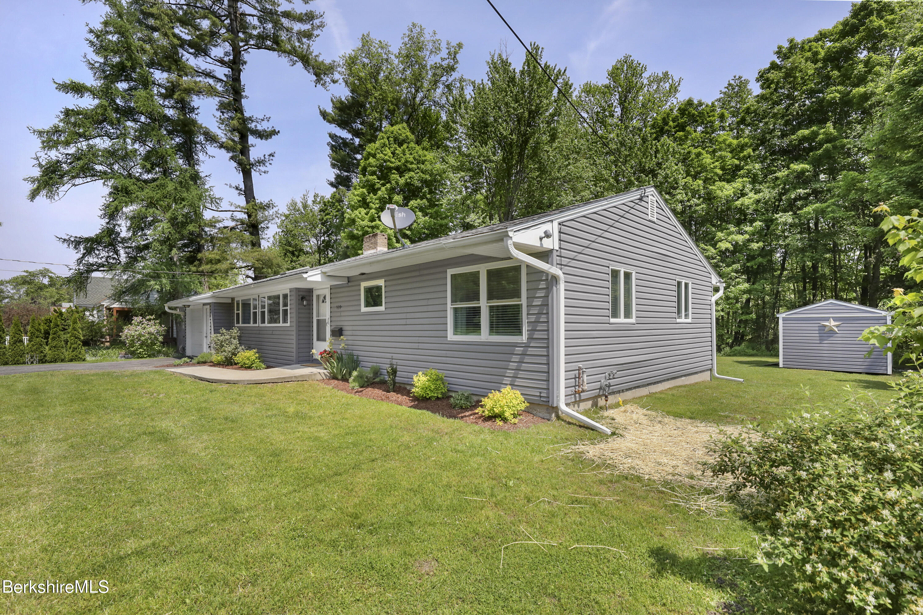 539 Elm St