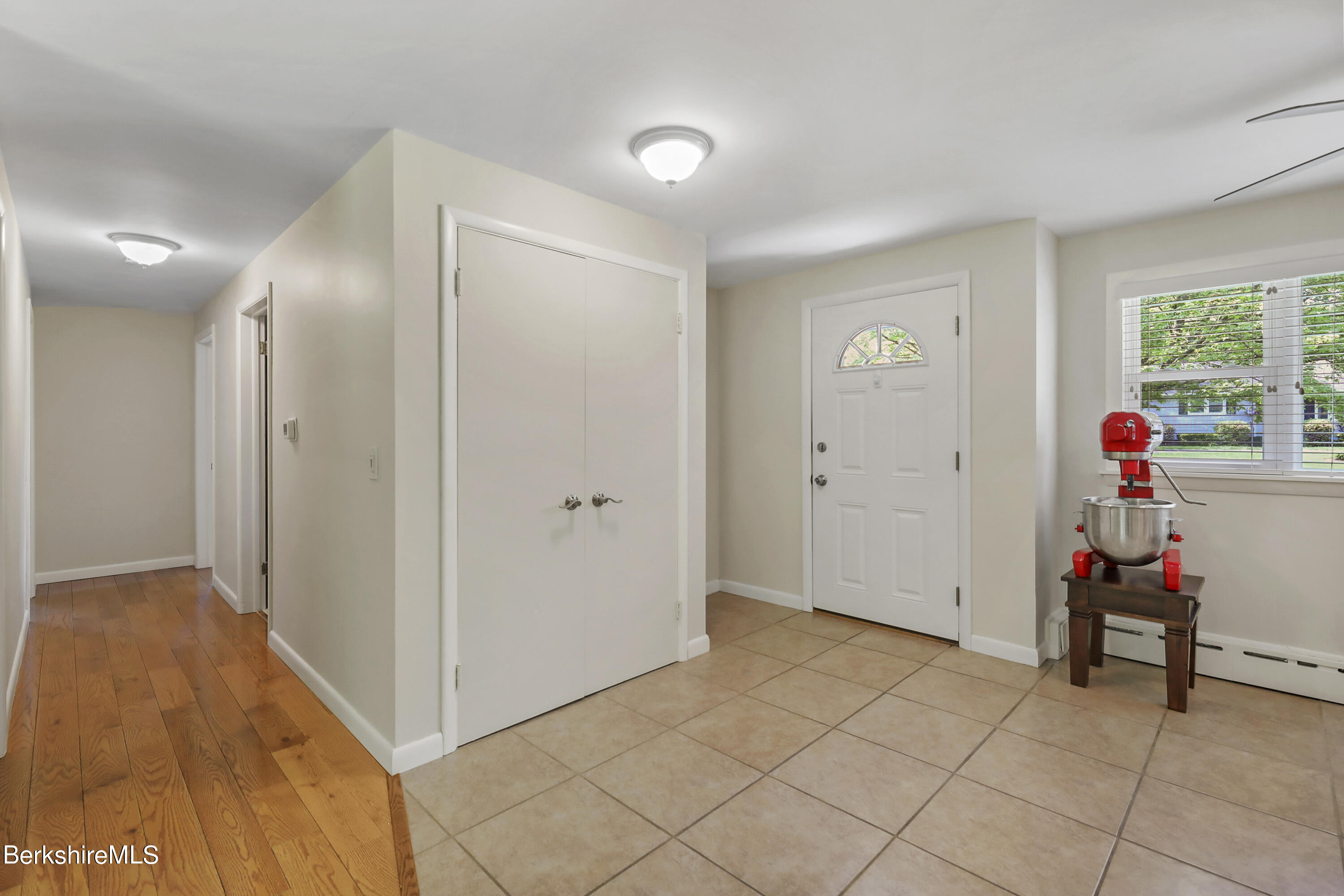 539 Elm St
