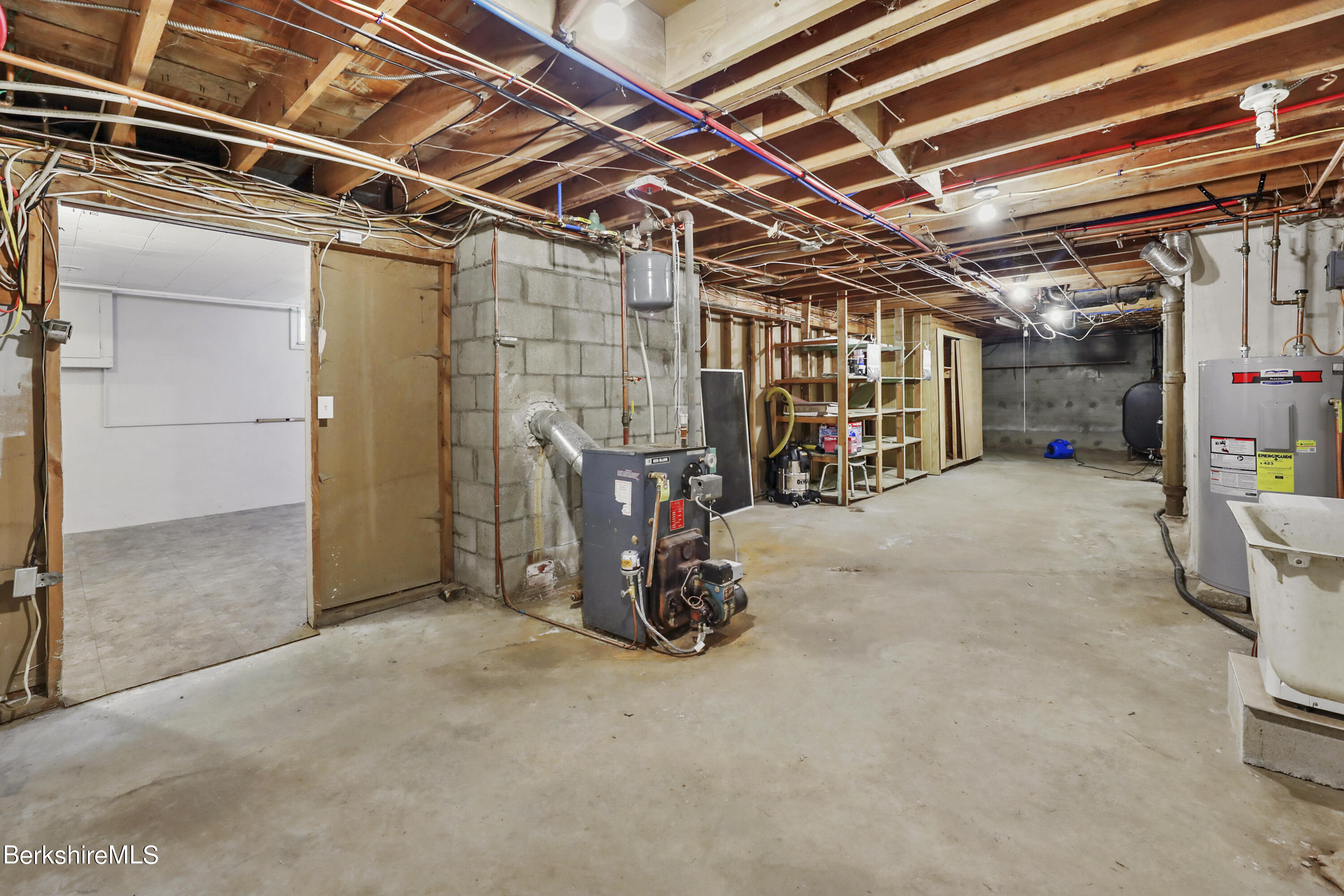 539 Elm St
