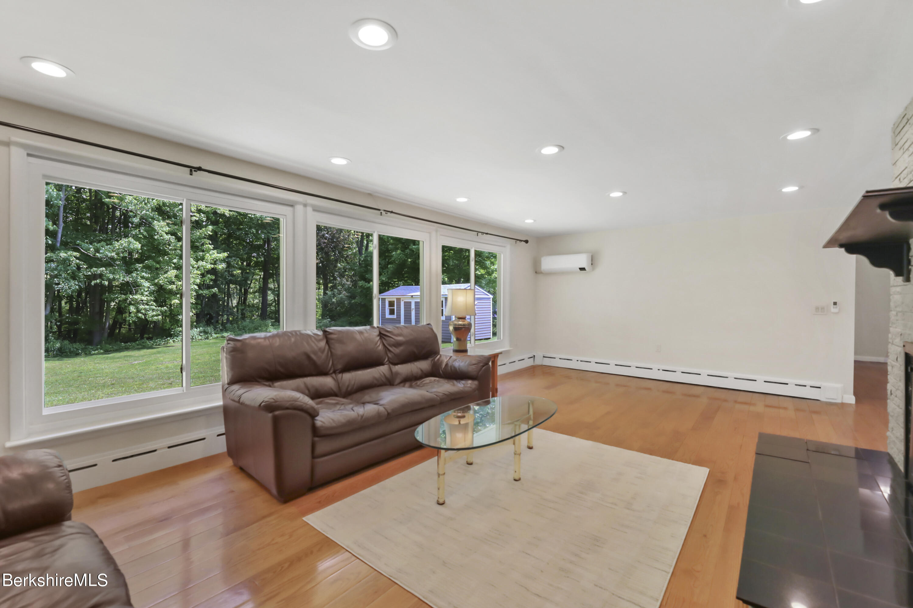 539 Elm St