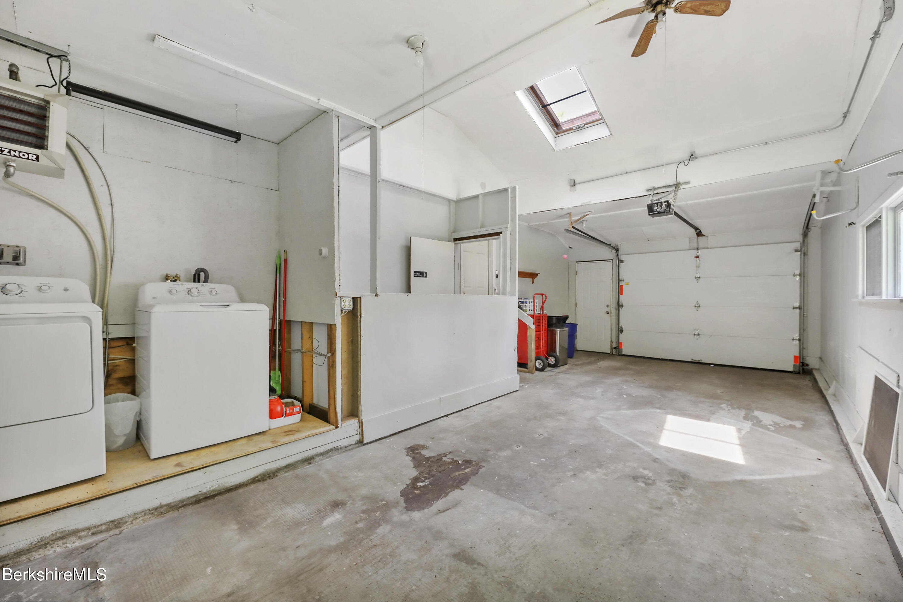 539 Elm St