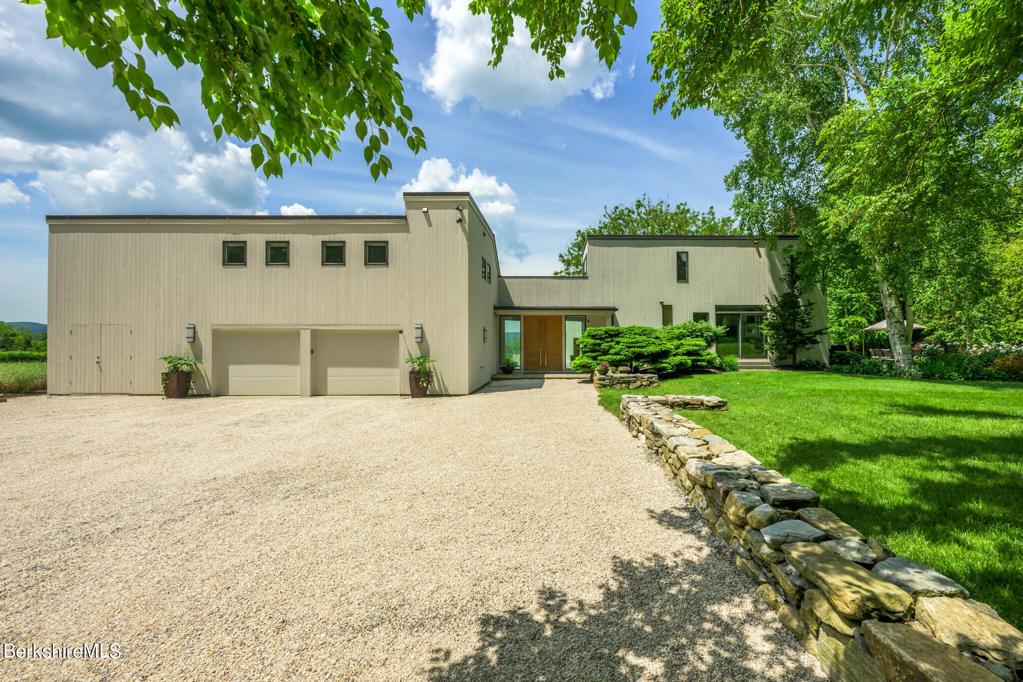 293 Stevens Glen Rd