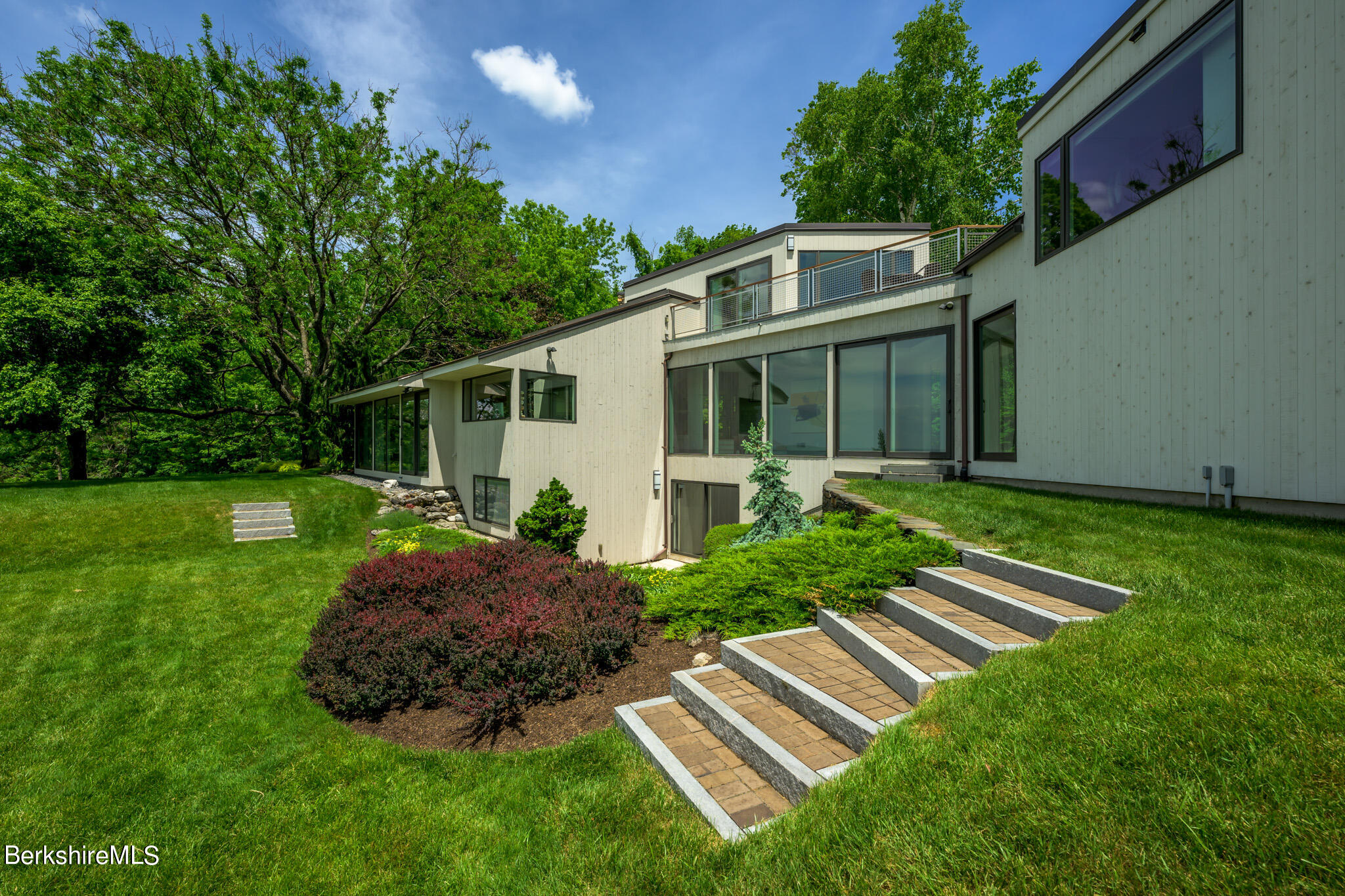 293 Stevens Glen Rd