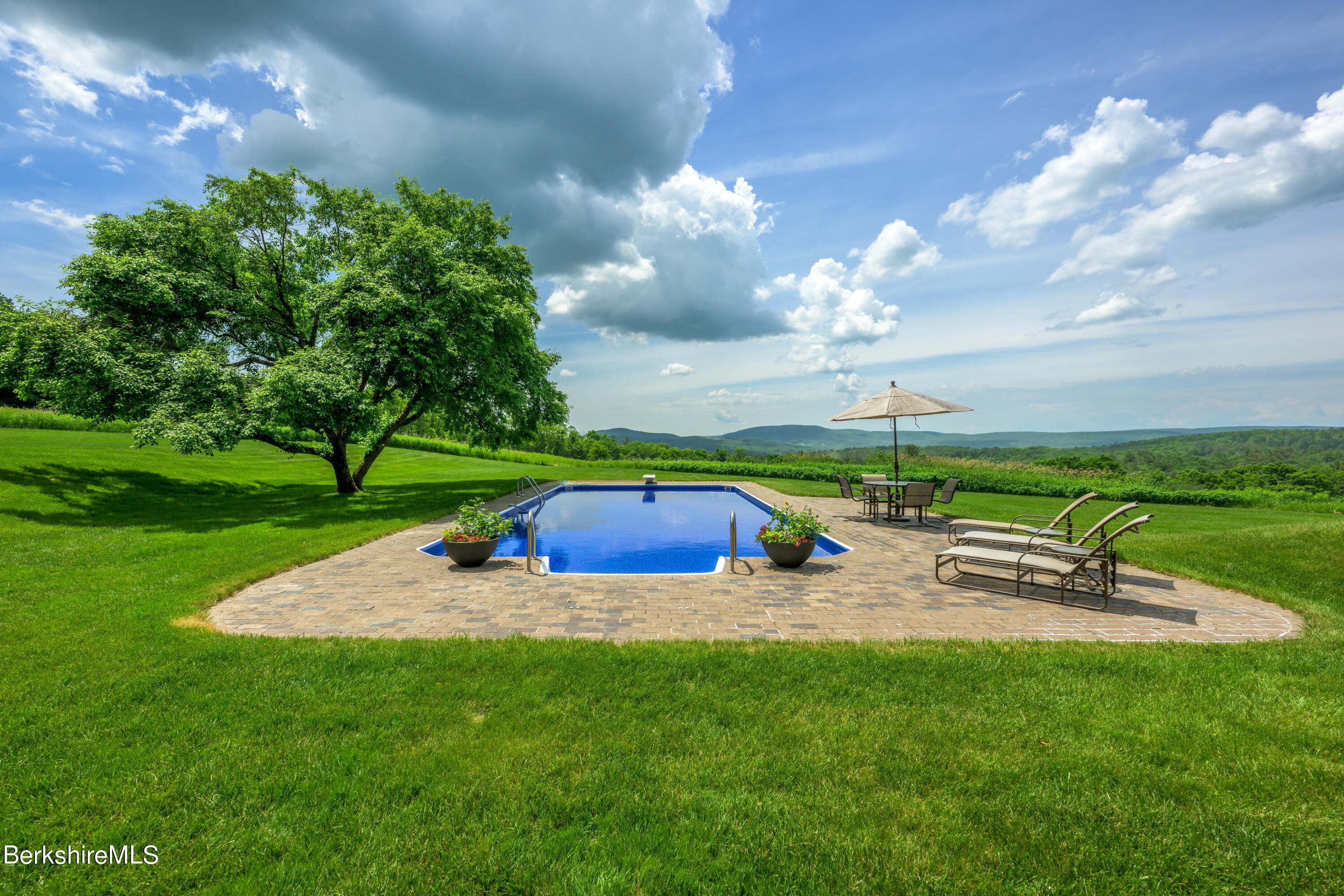 293 Stevens Glen Rd