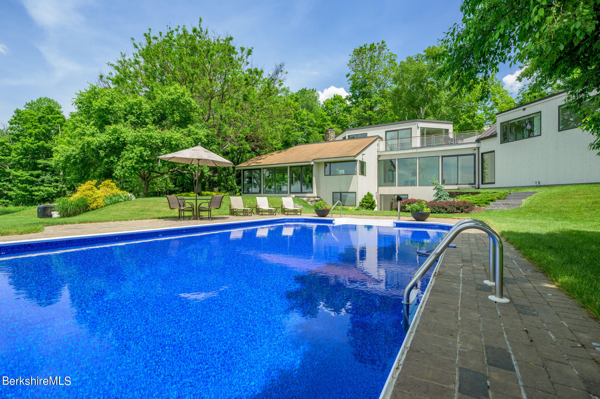 293 Stevens Glen Rd