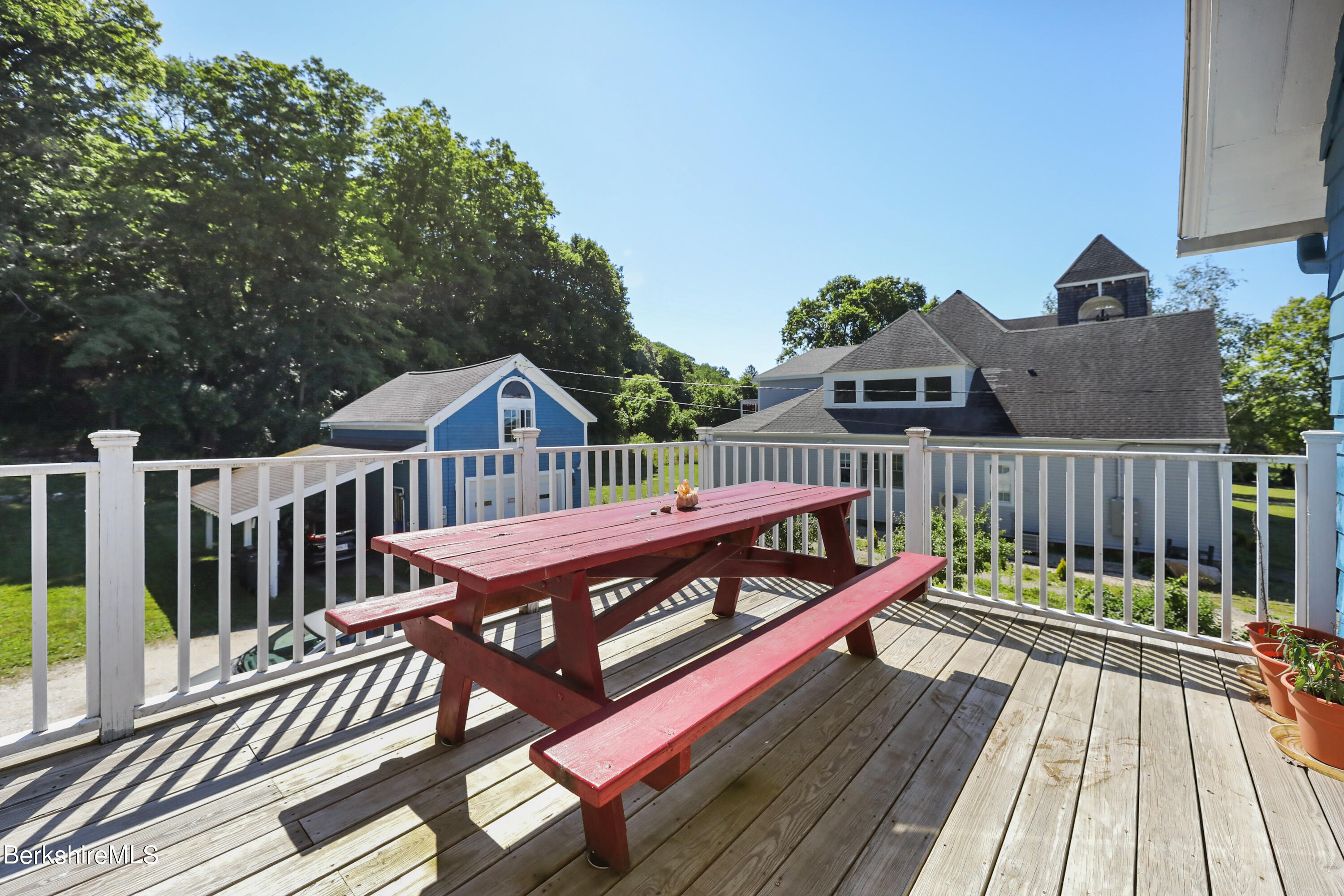 170 High St