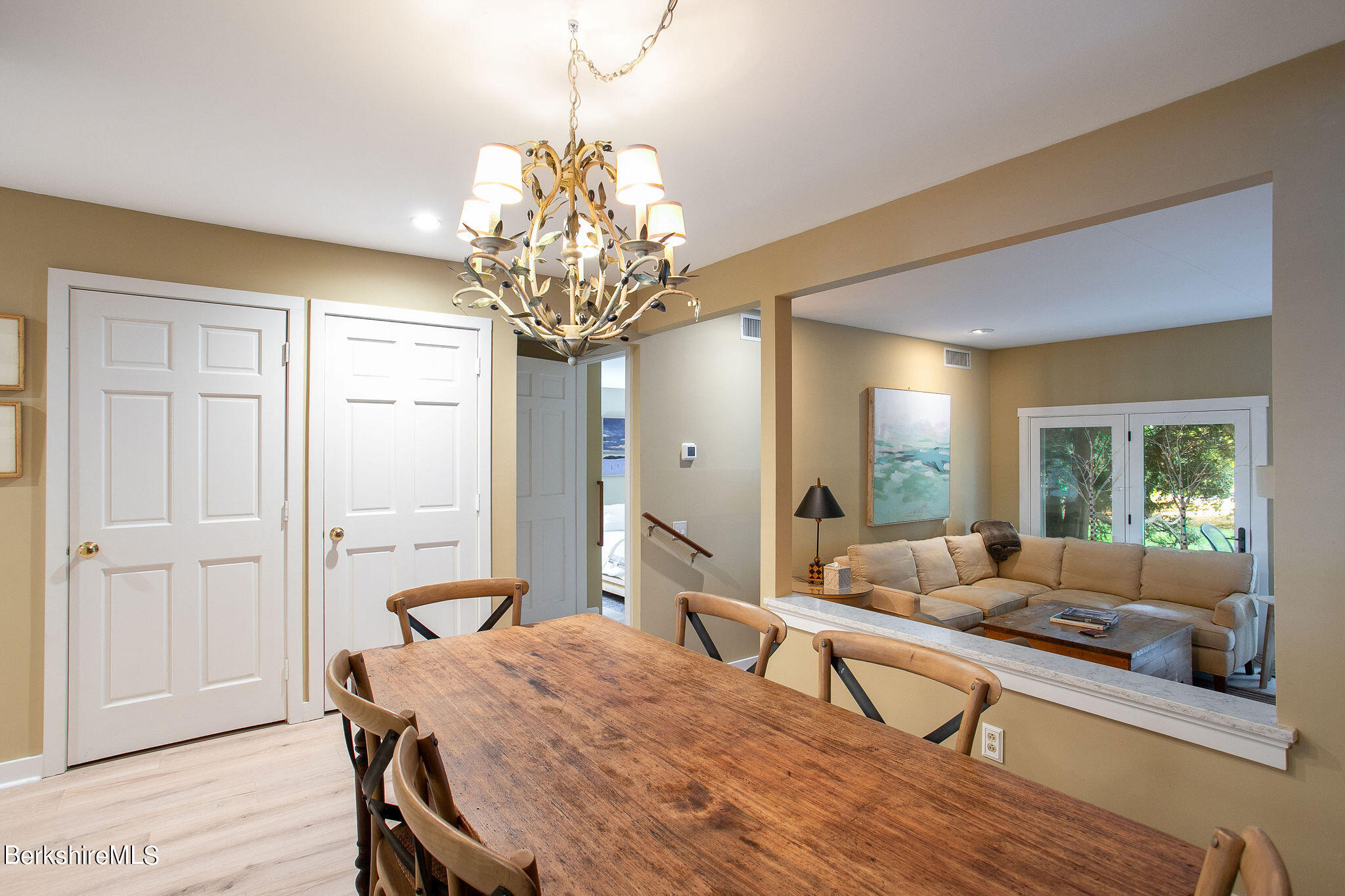 80 Taconic Ave, 8