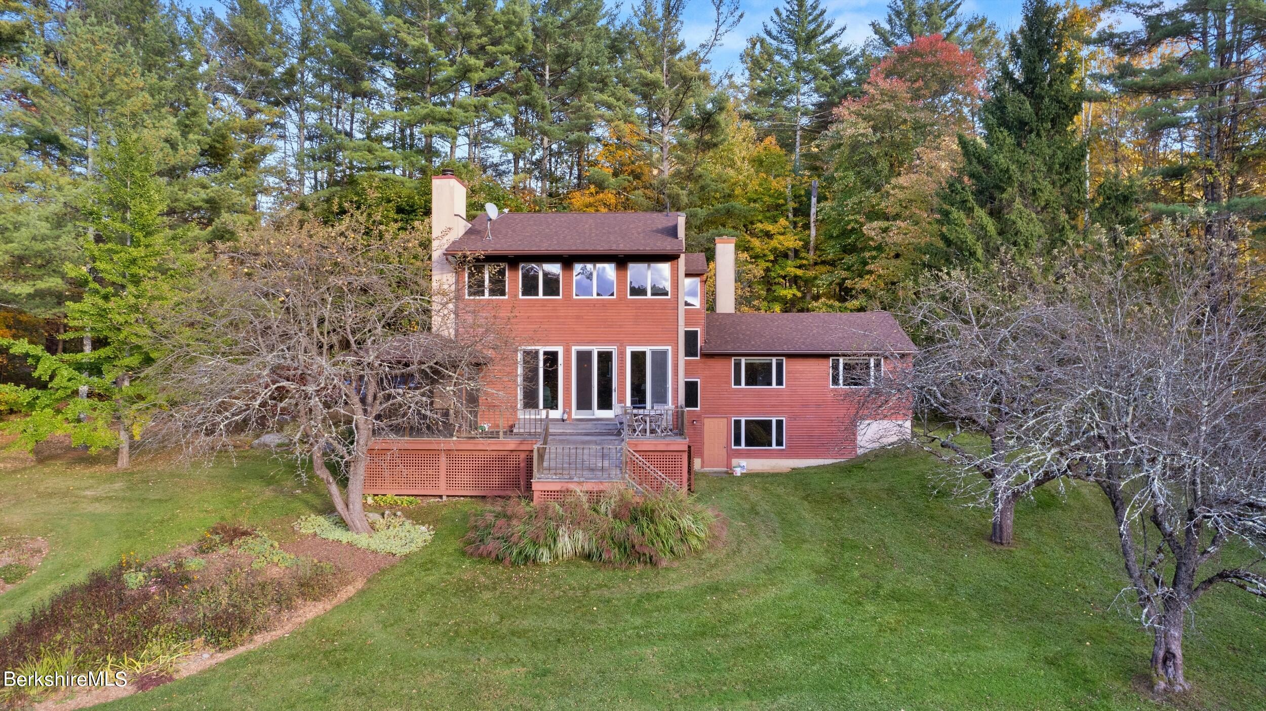297 East Rd