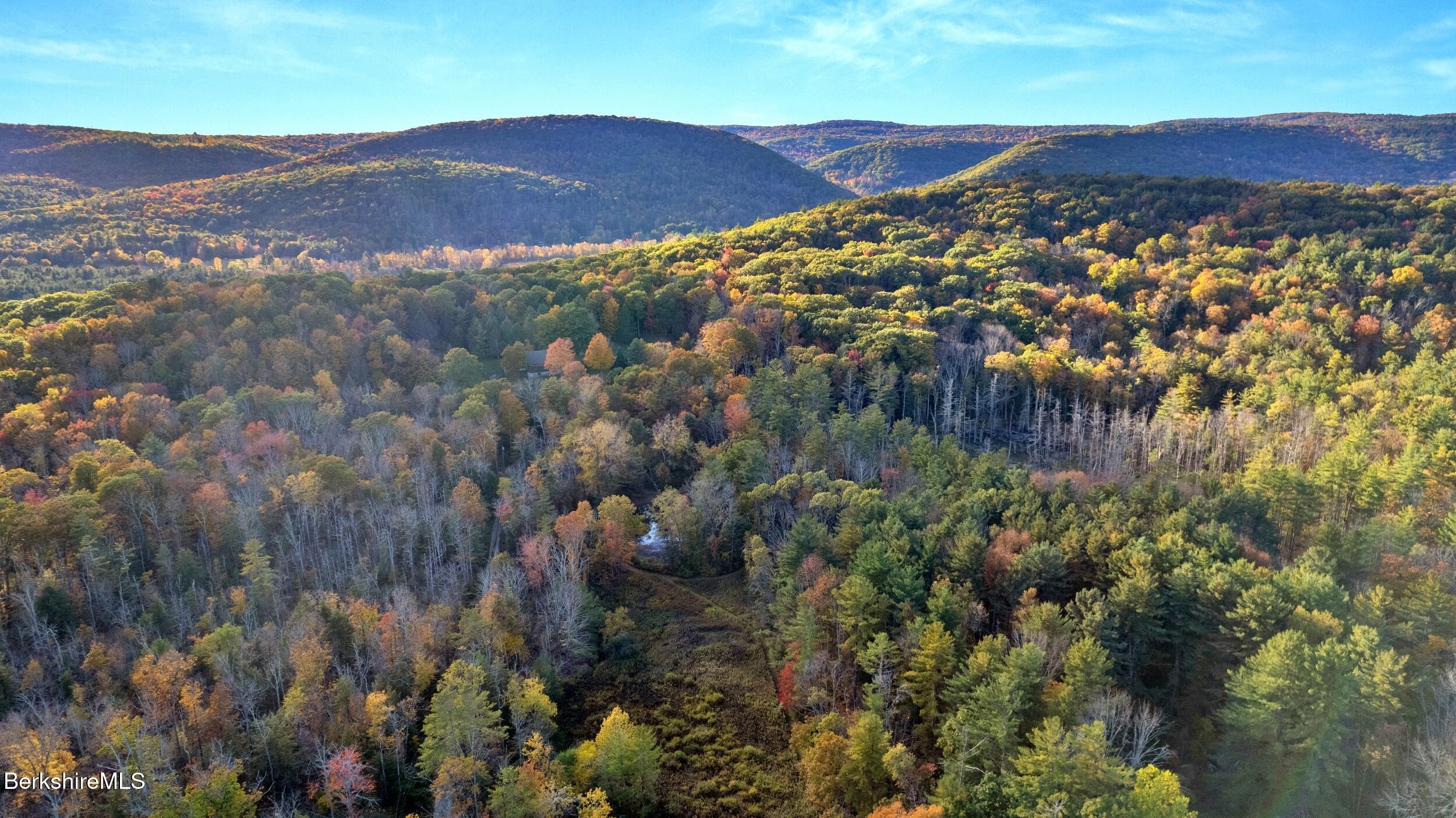297 East Rd