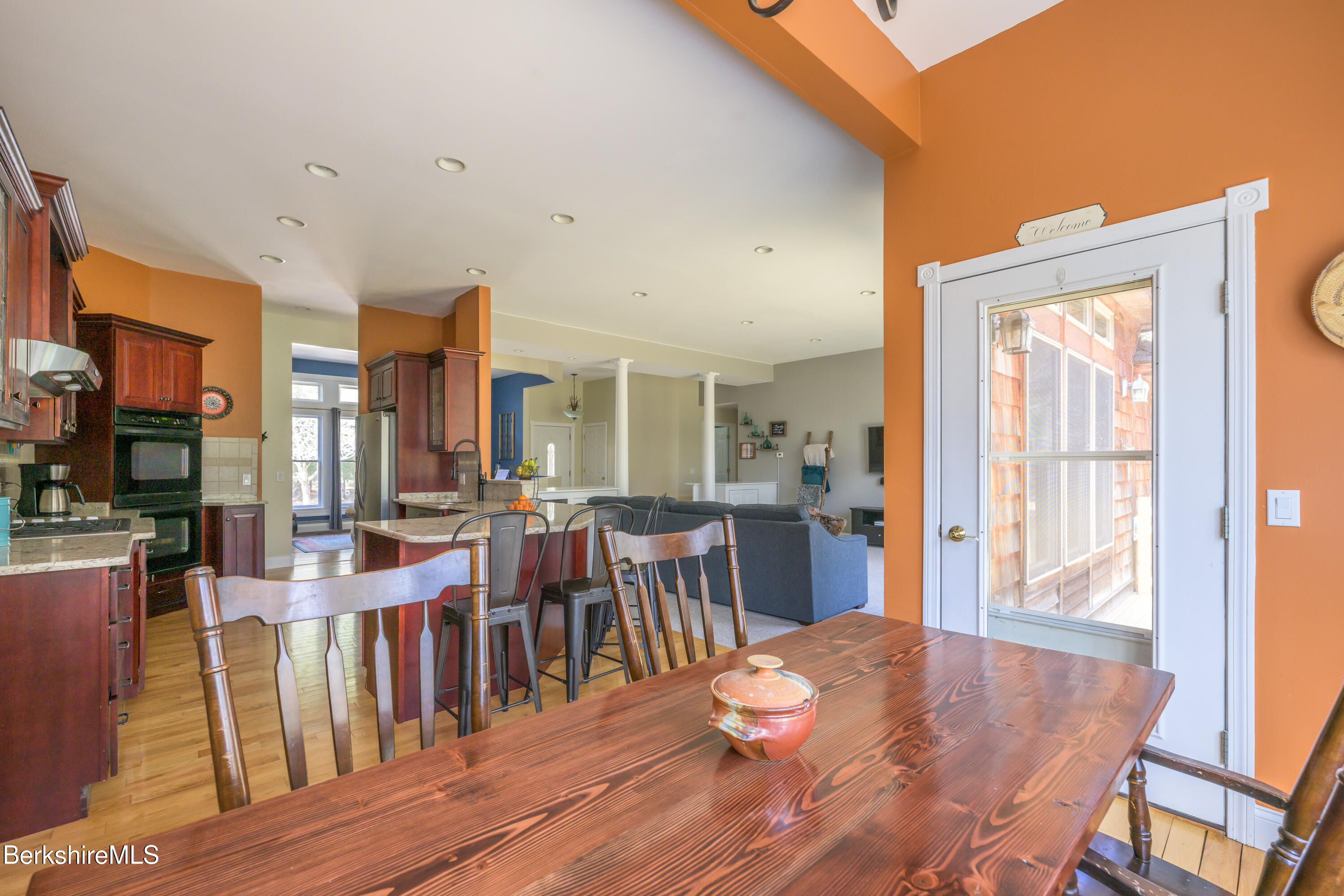 106 Stoney Brook Rd