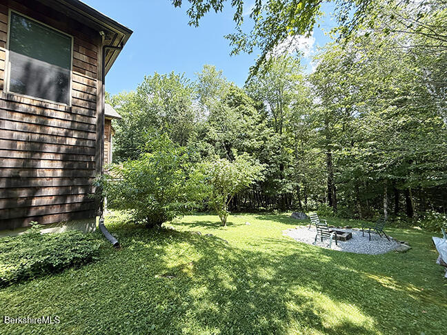 106 Stoney Brook Rd
