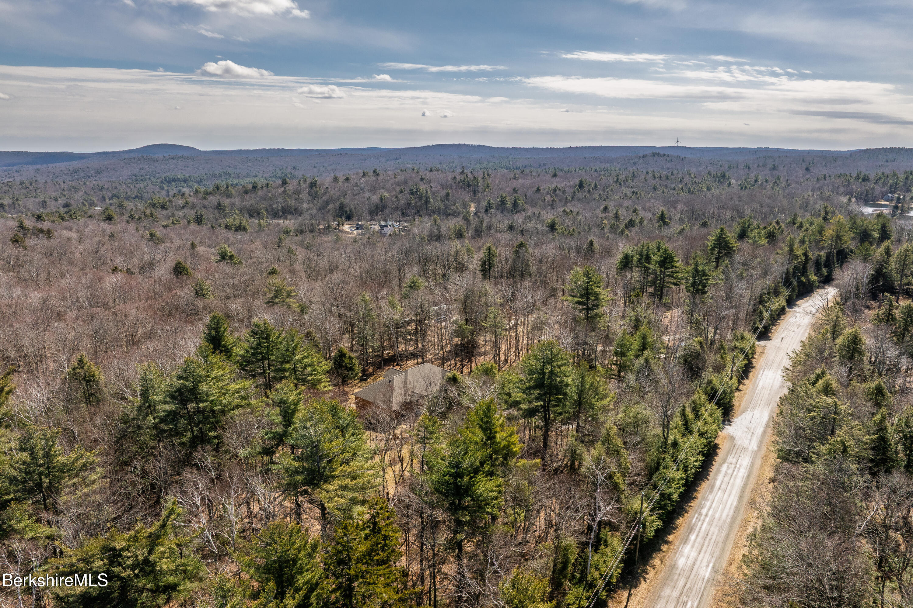 106 Stoney Brook Rd