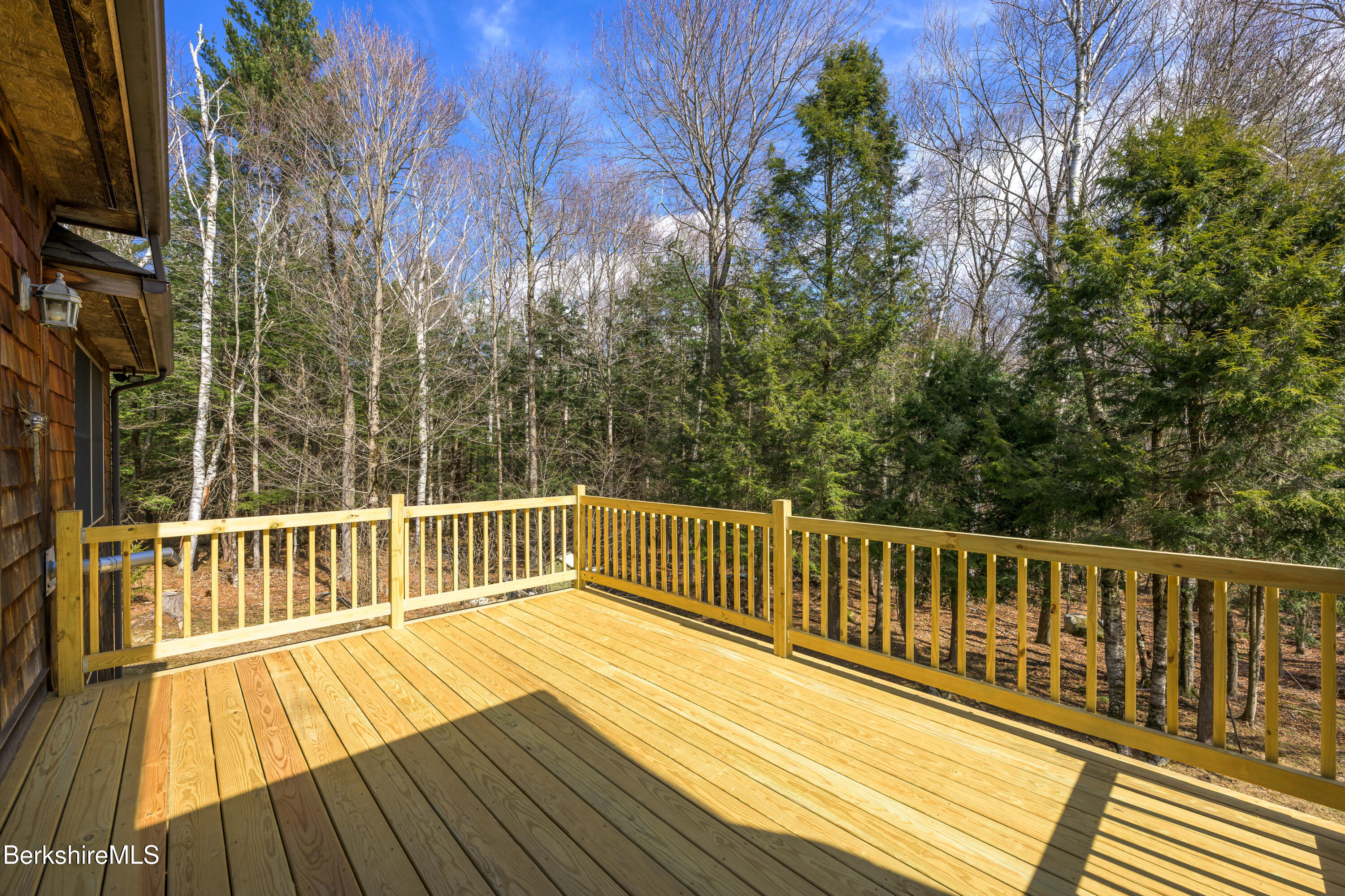 106 Stoney Brook Rd