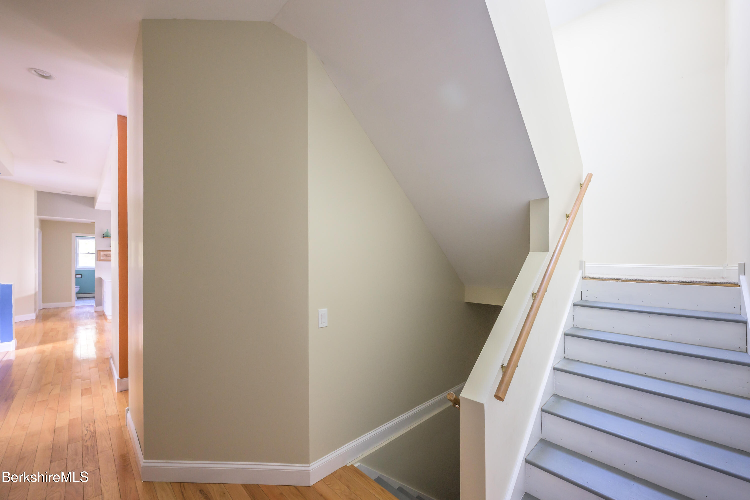 106 Stoney Brook Rd