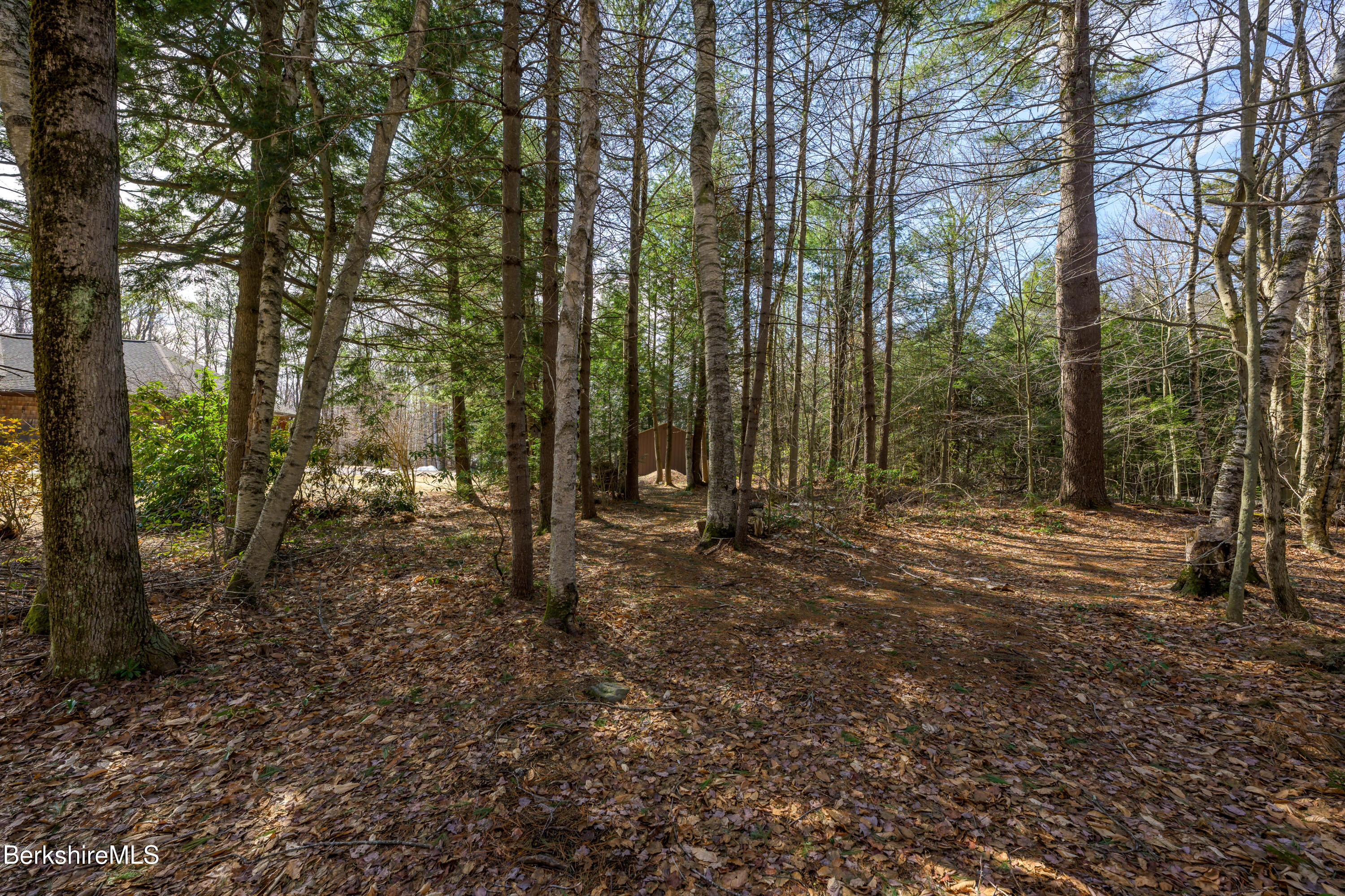106 Stoney Brook Rd