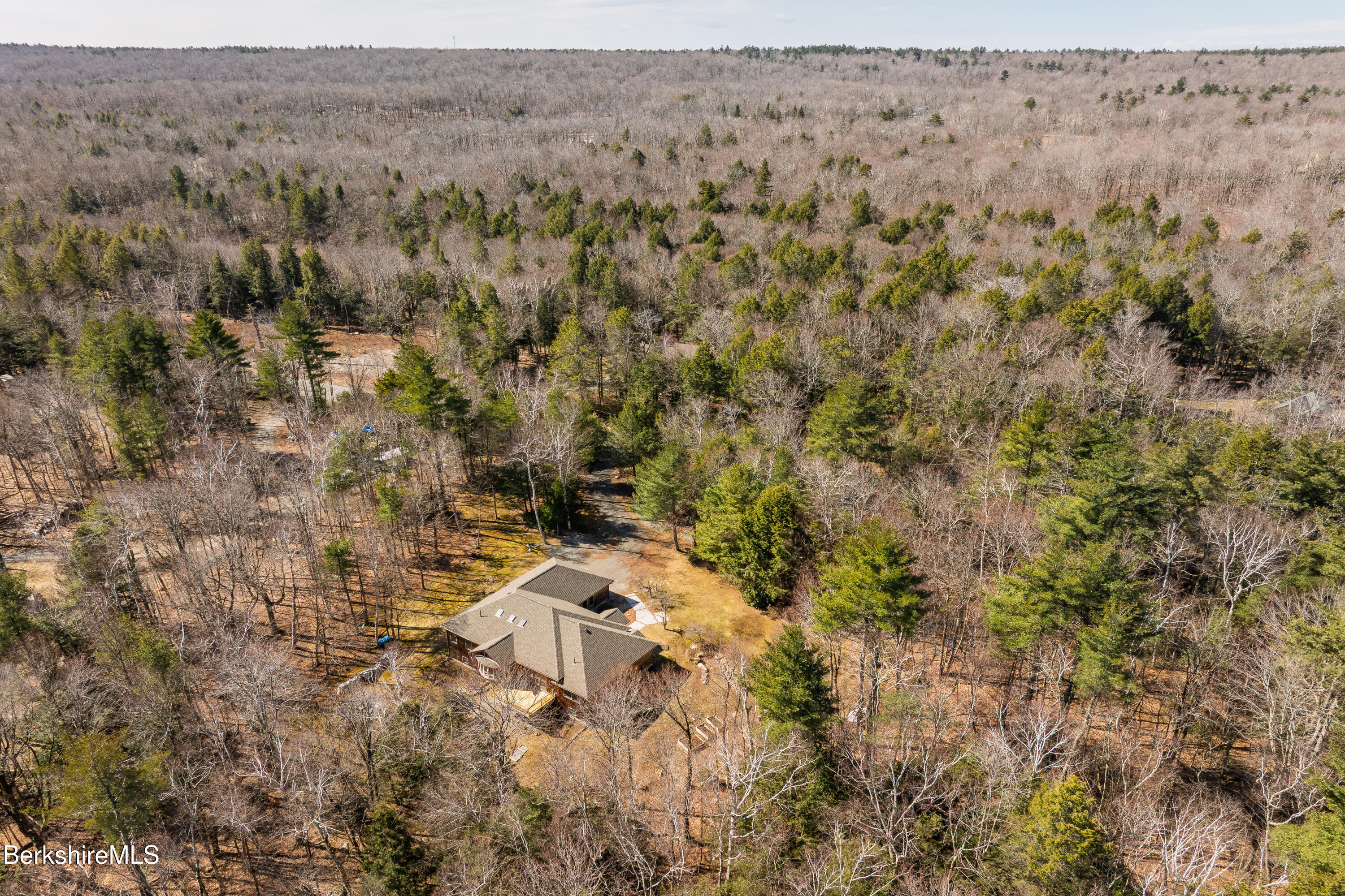 106 Stoney Brook Rd