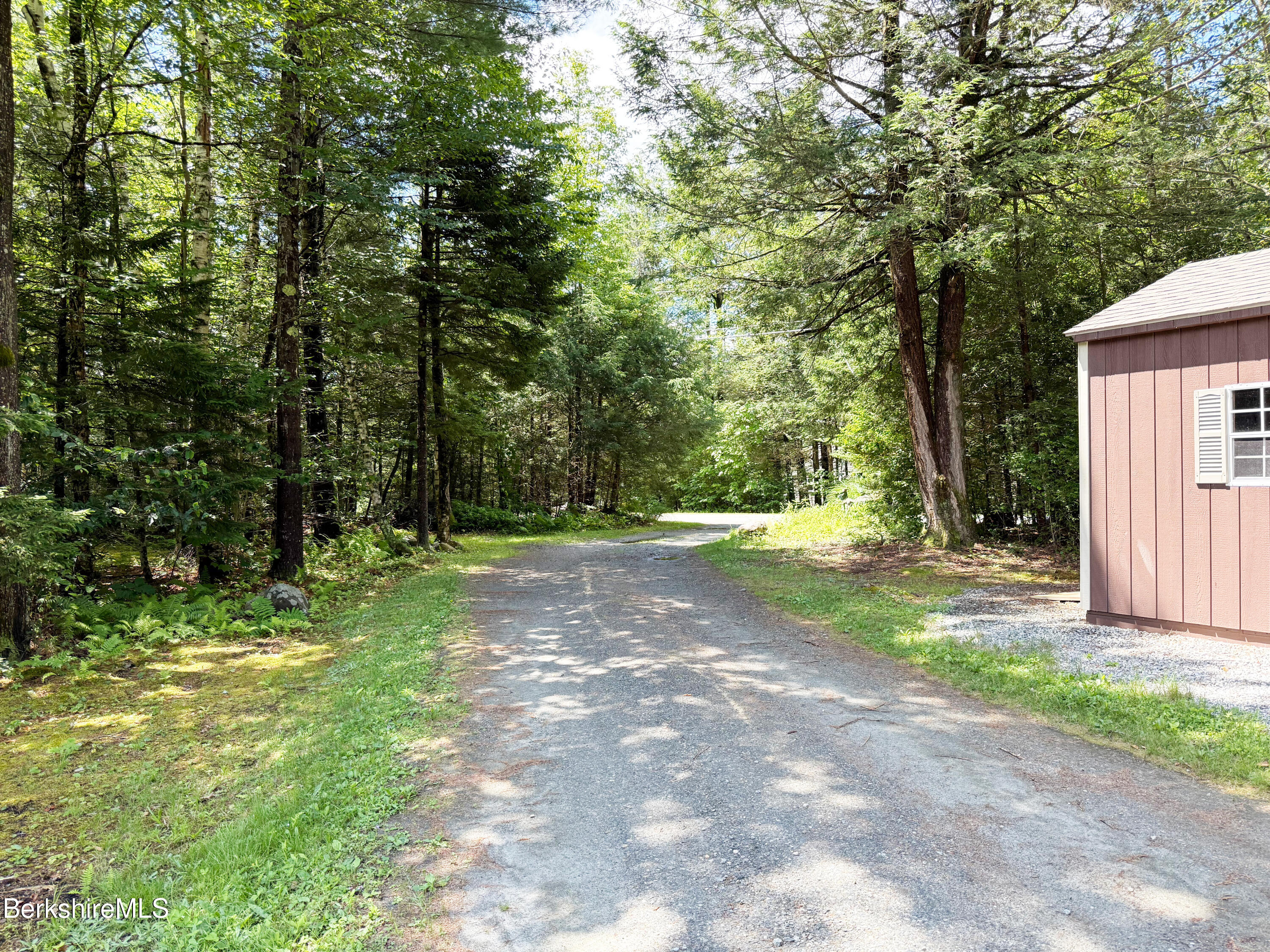 106 Stoney Brook Rd