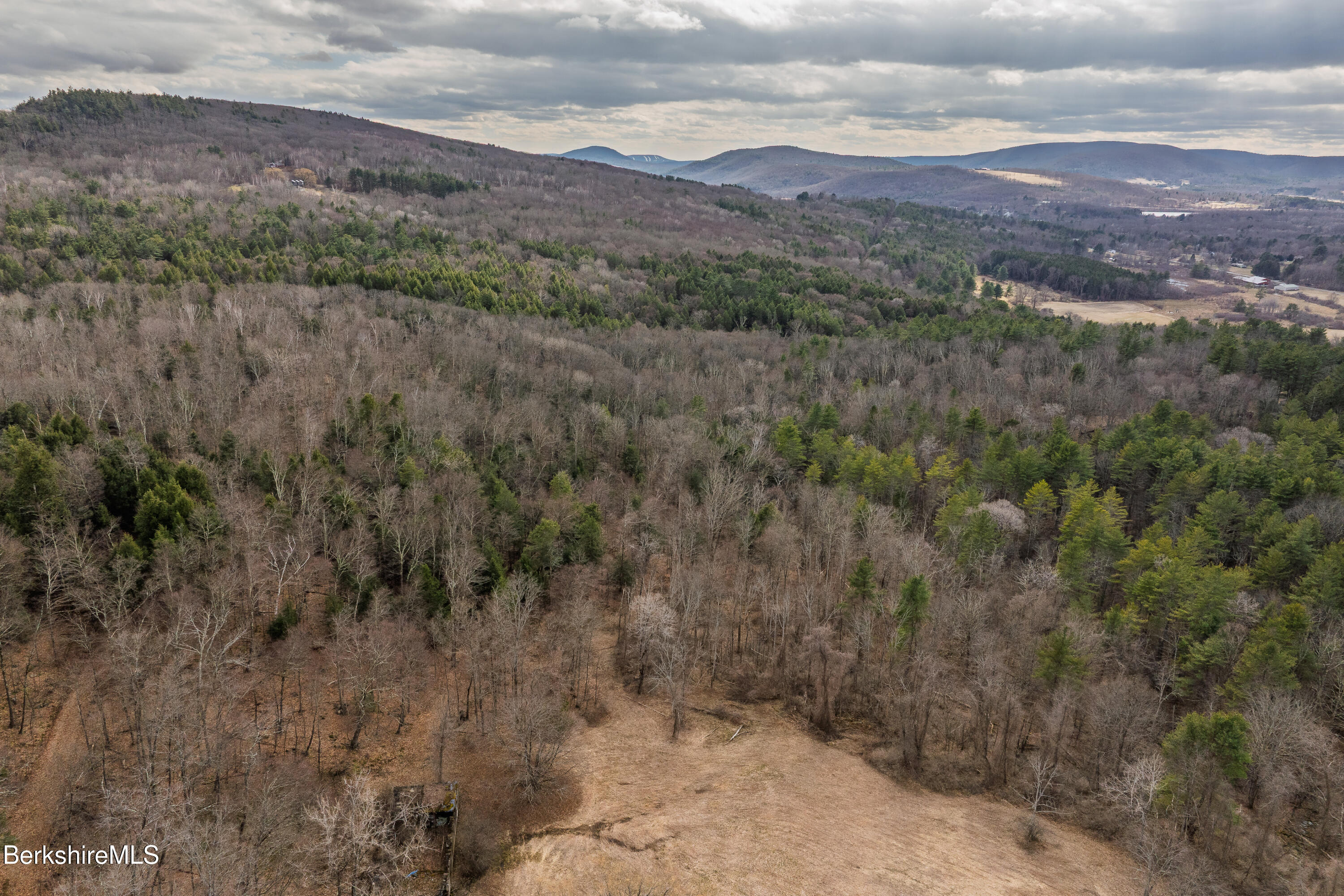 206 Stevens Glen Rd