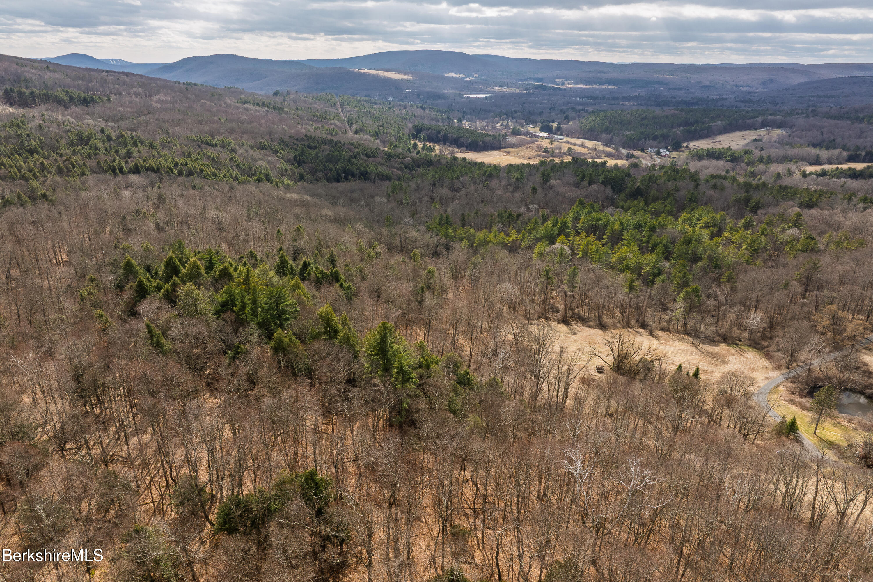 206 Stevens Glen Rd