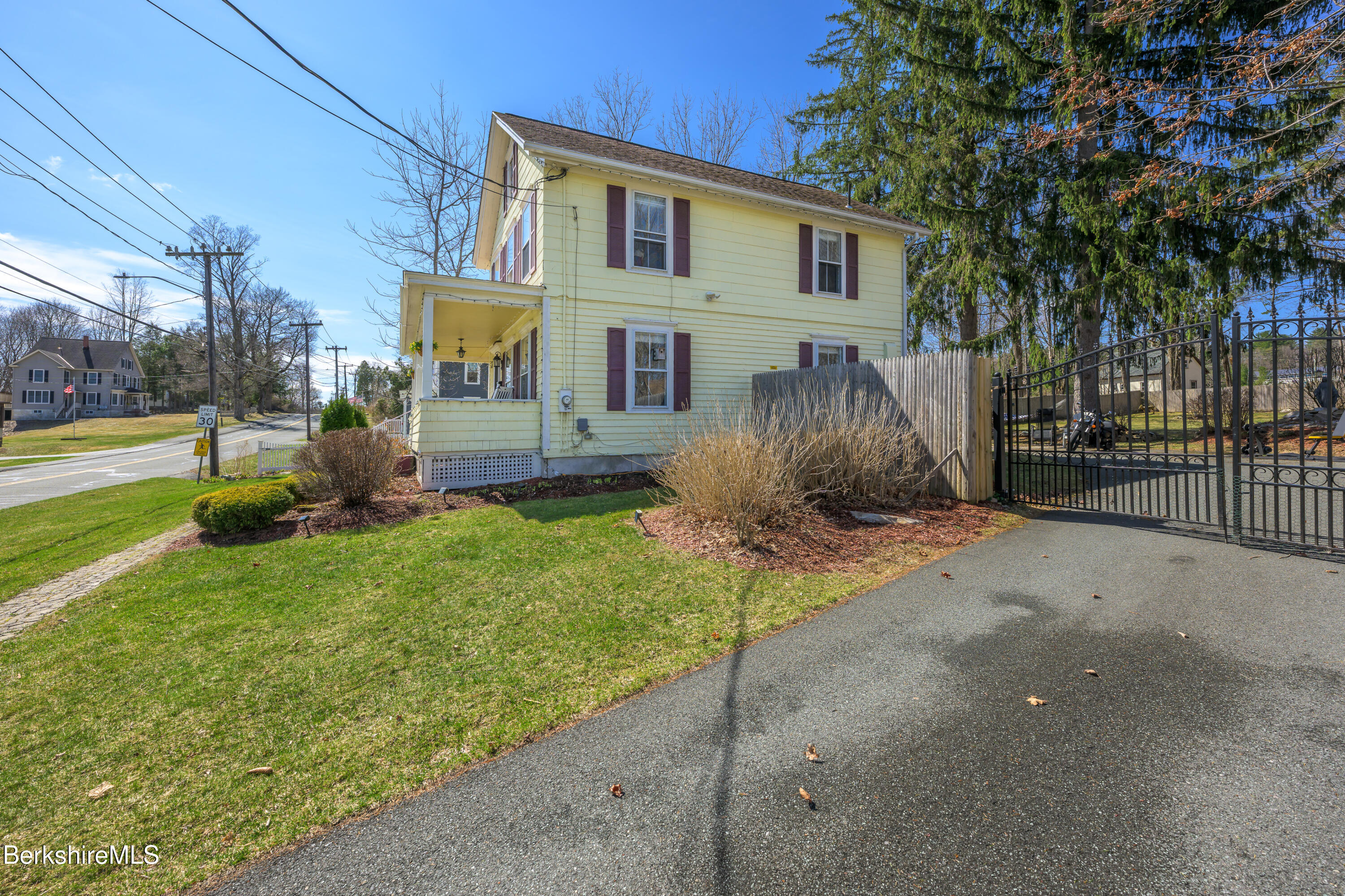 295 Prospect St