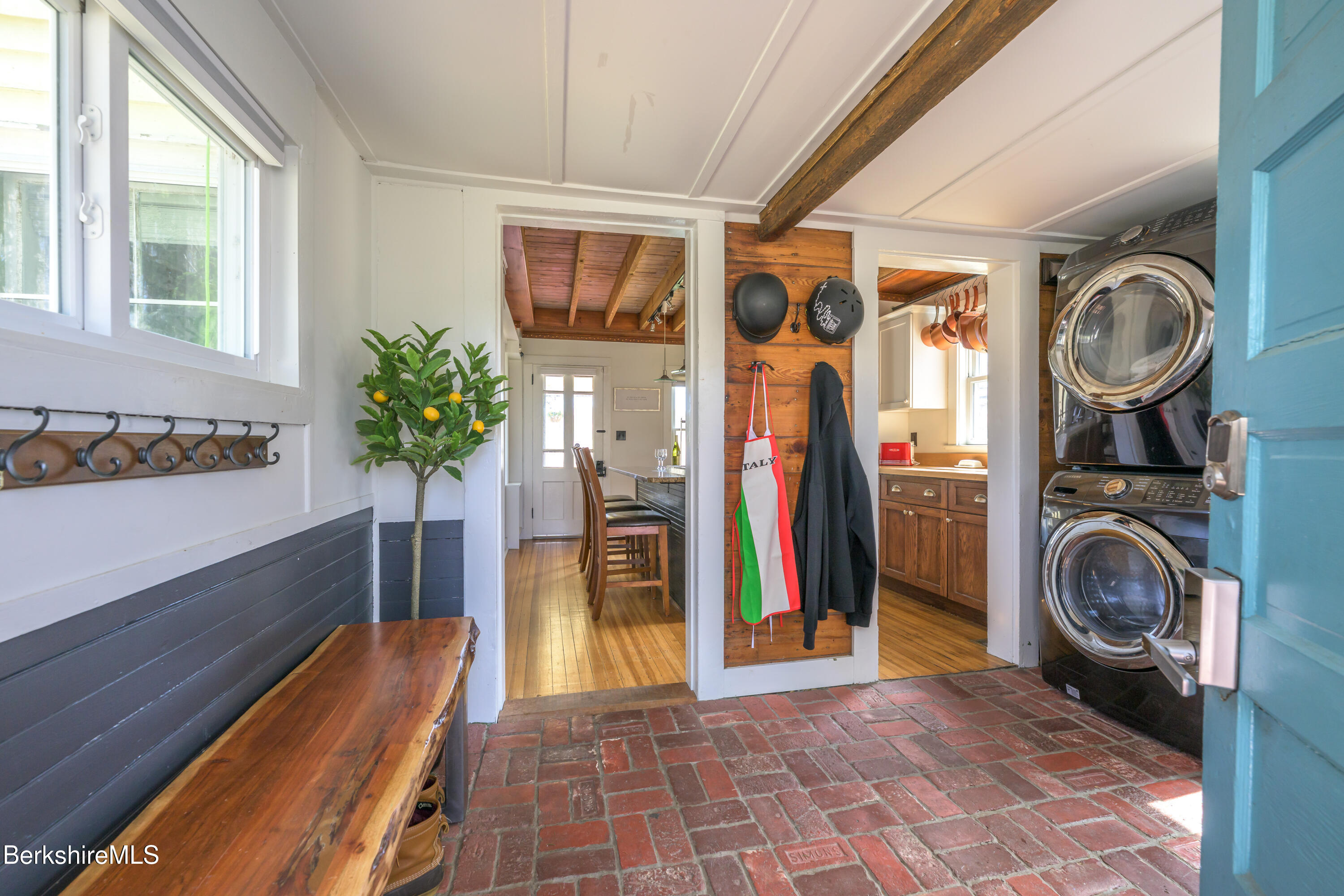 295 Prospect St