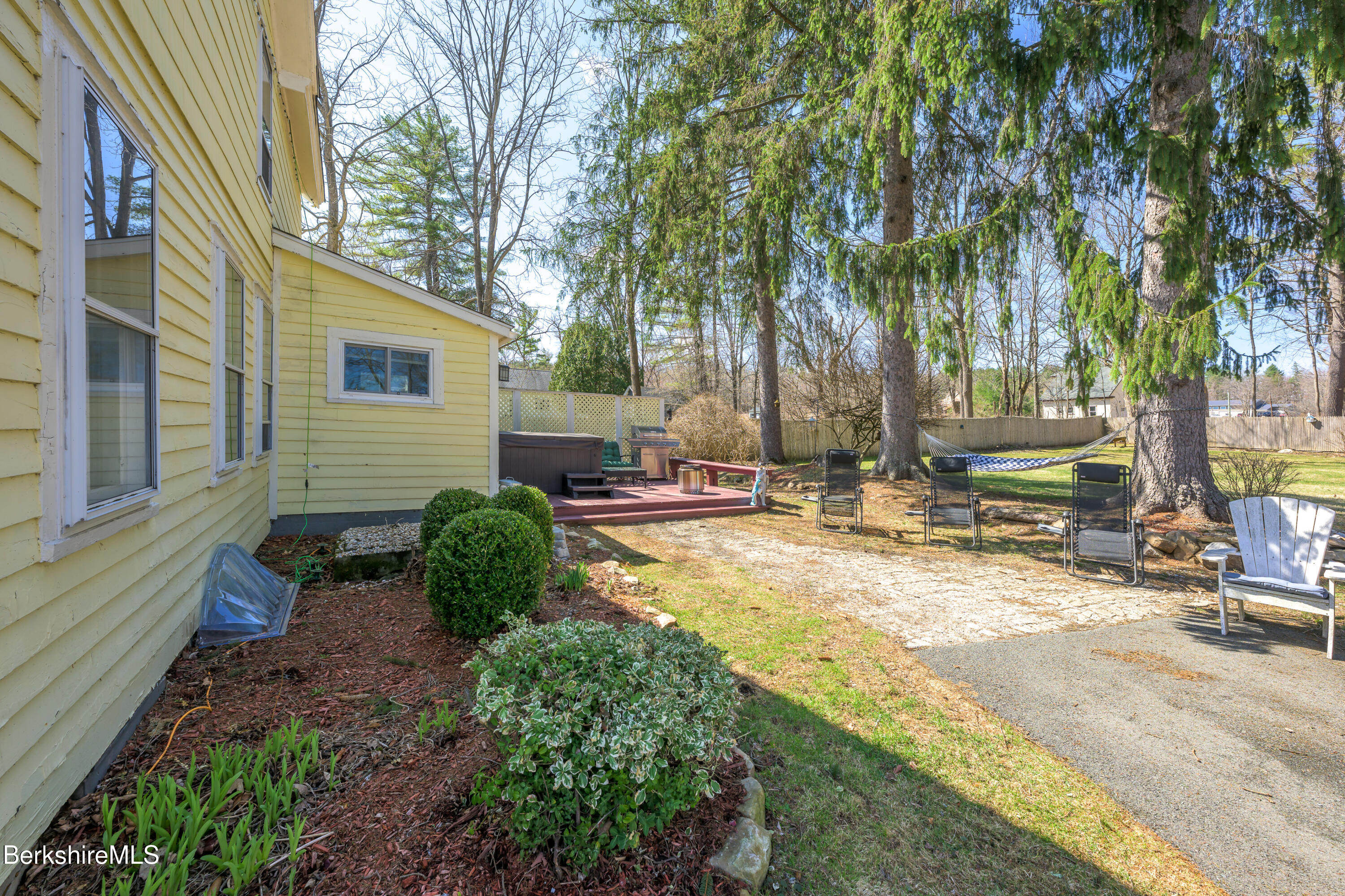 295 Prospect St