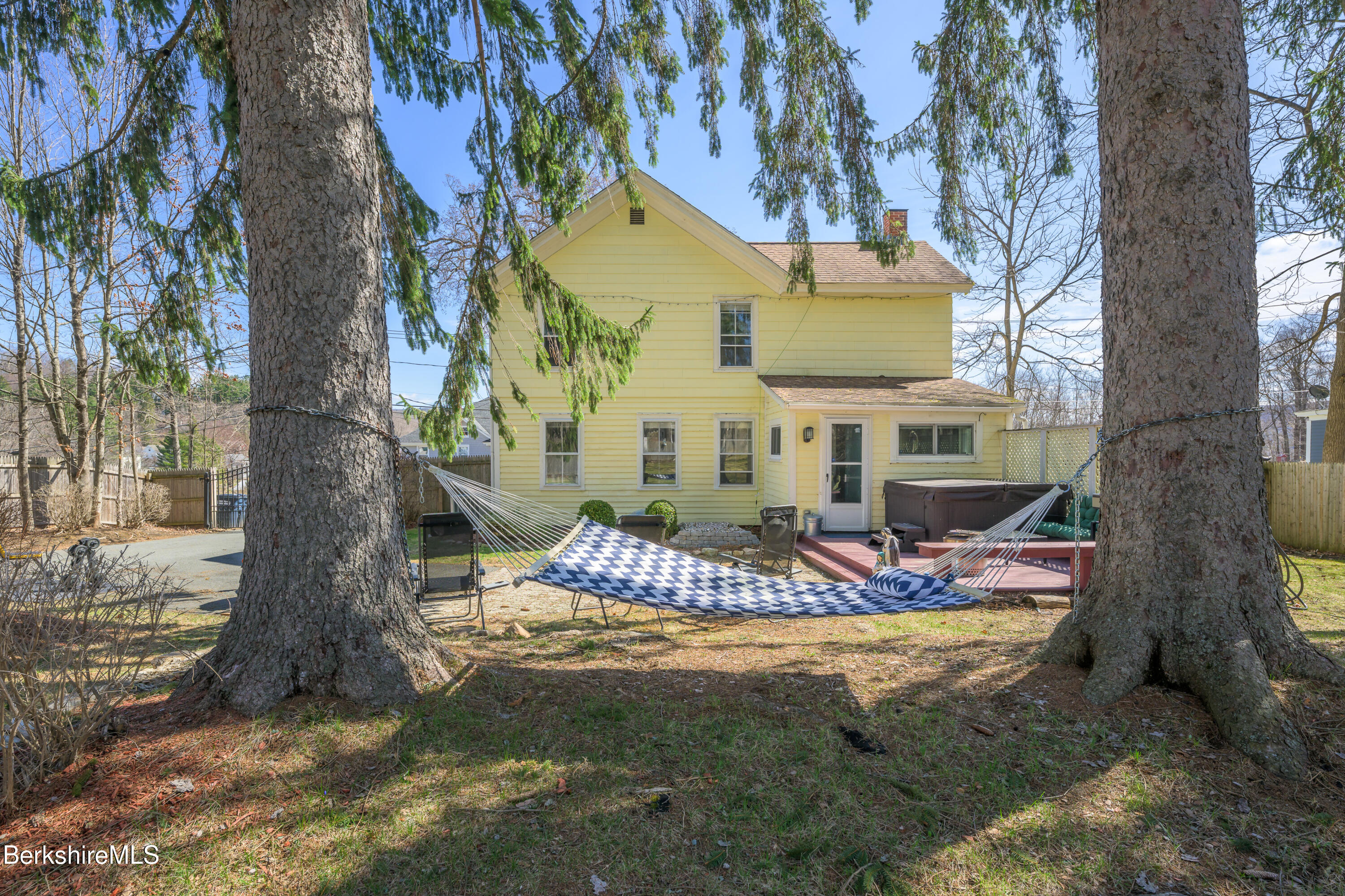 295 Prospect St