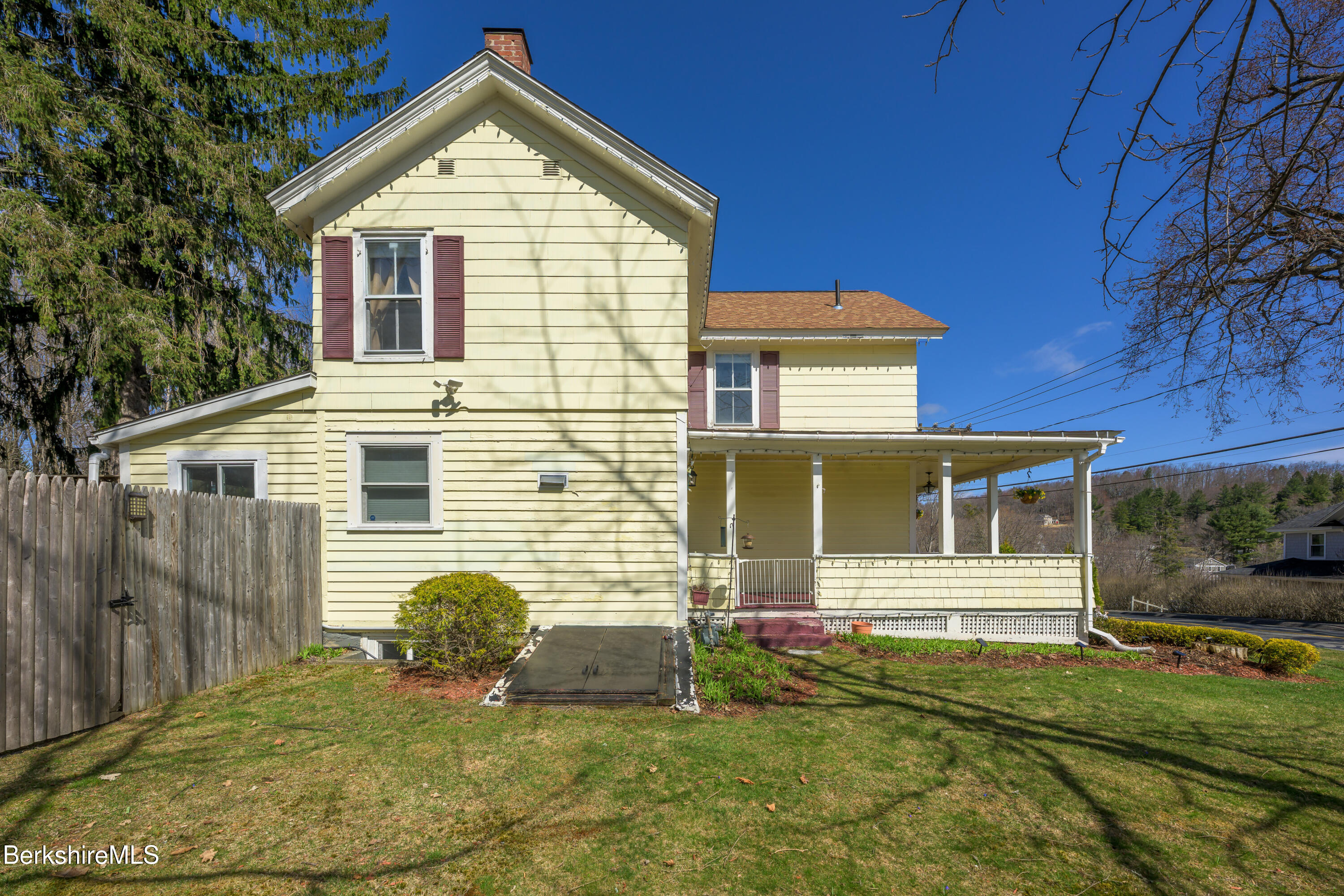 295 Prospect St