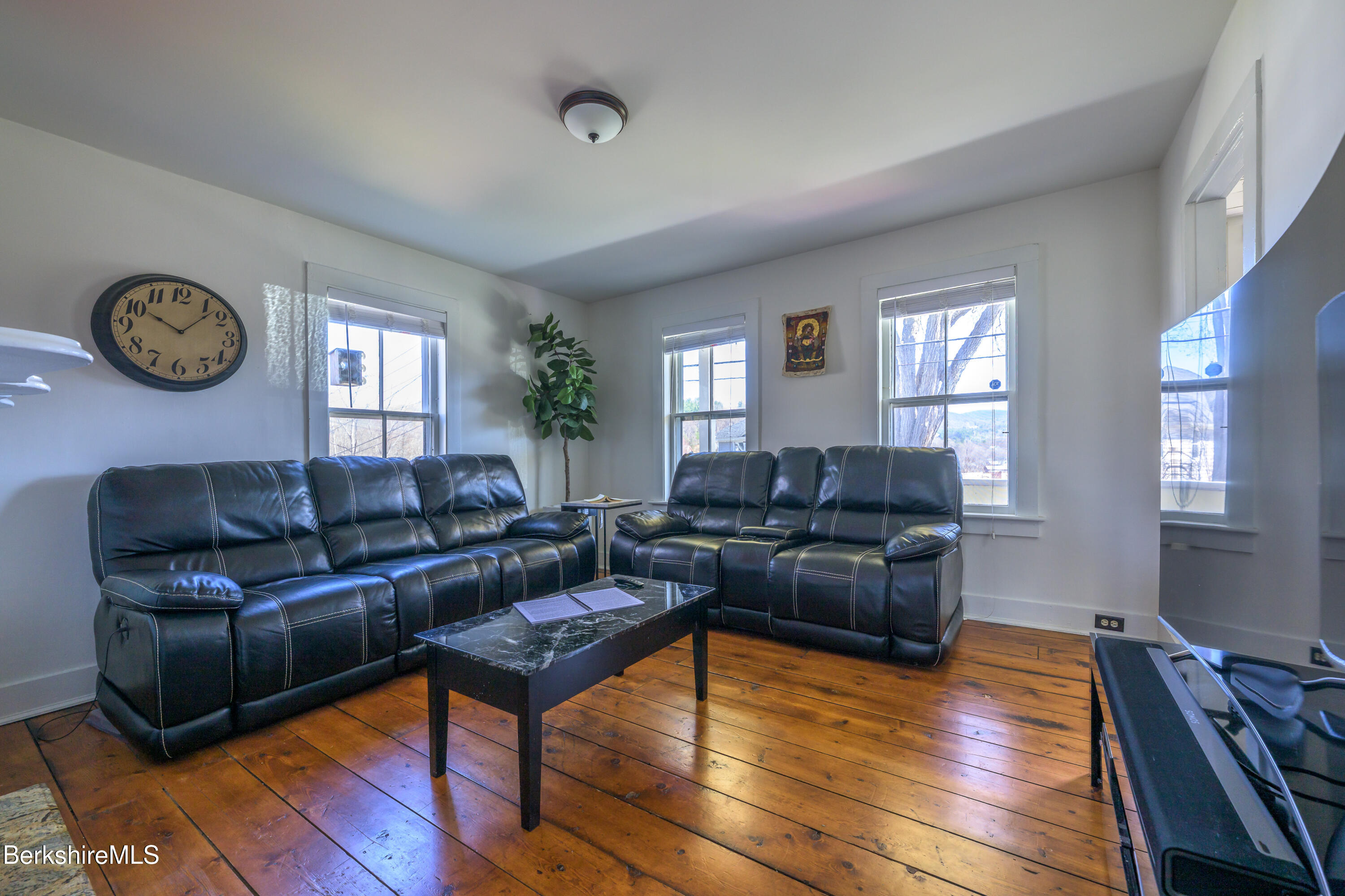 295 Prospect St