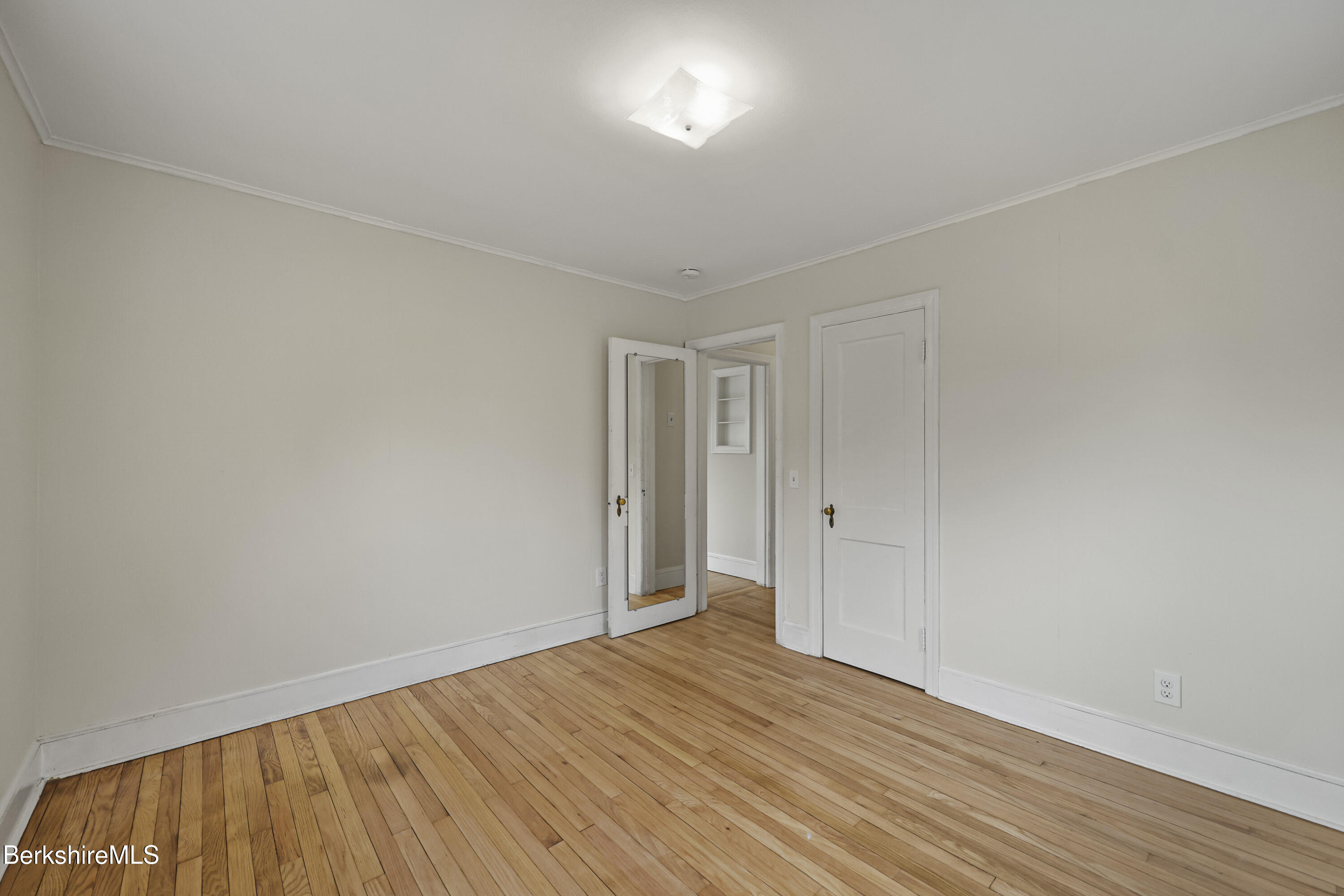 31 Kensington Ave