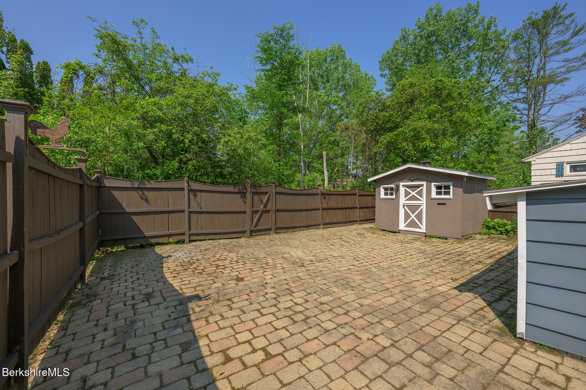 13 Pine Rd